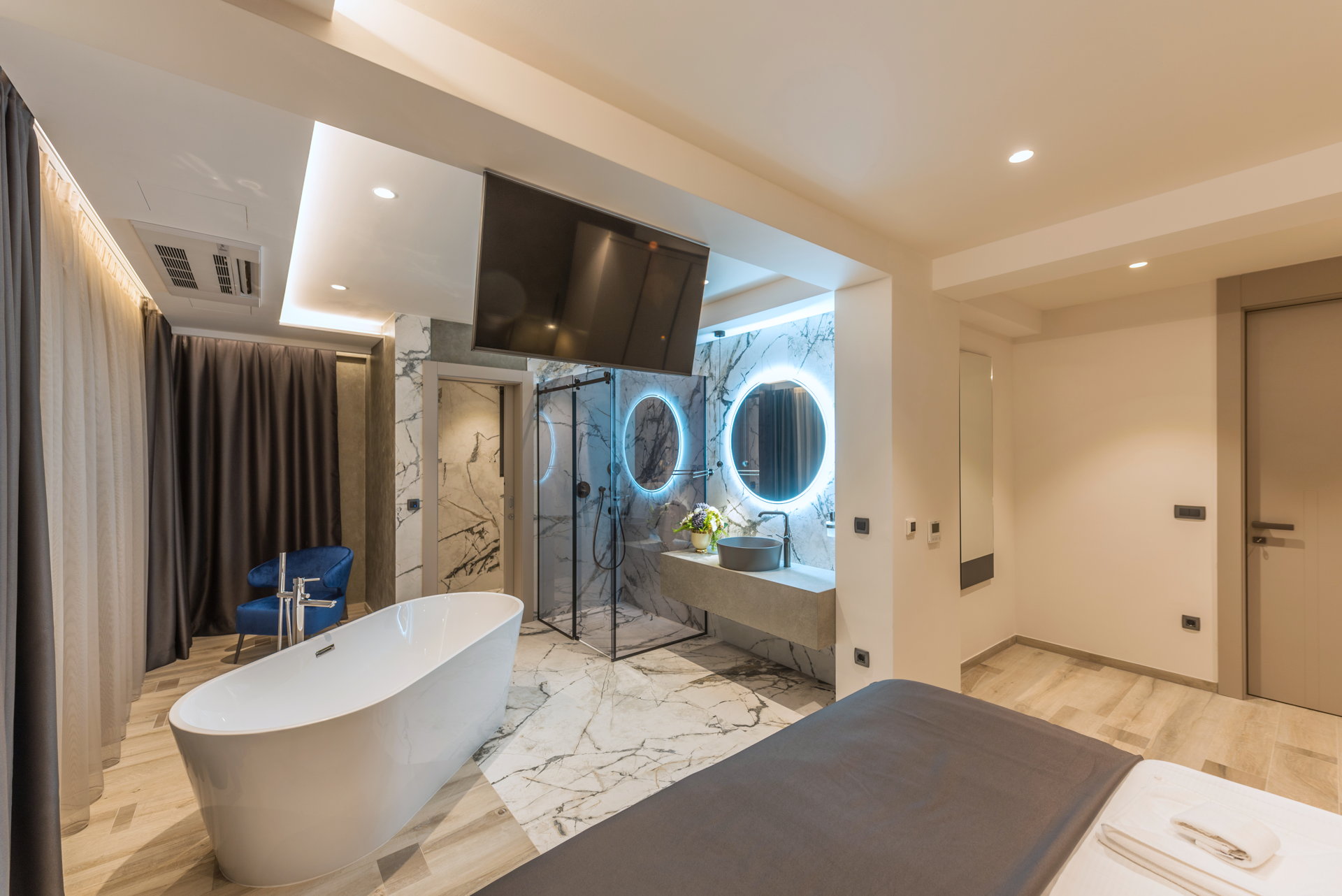 Luxury Villa Persephone with Pool
