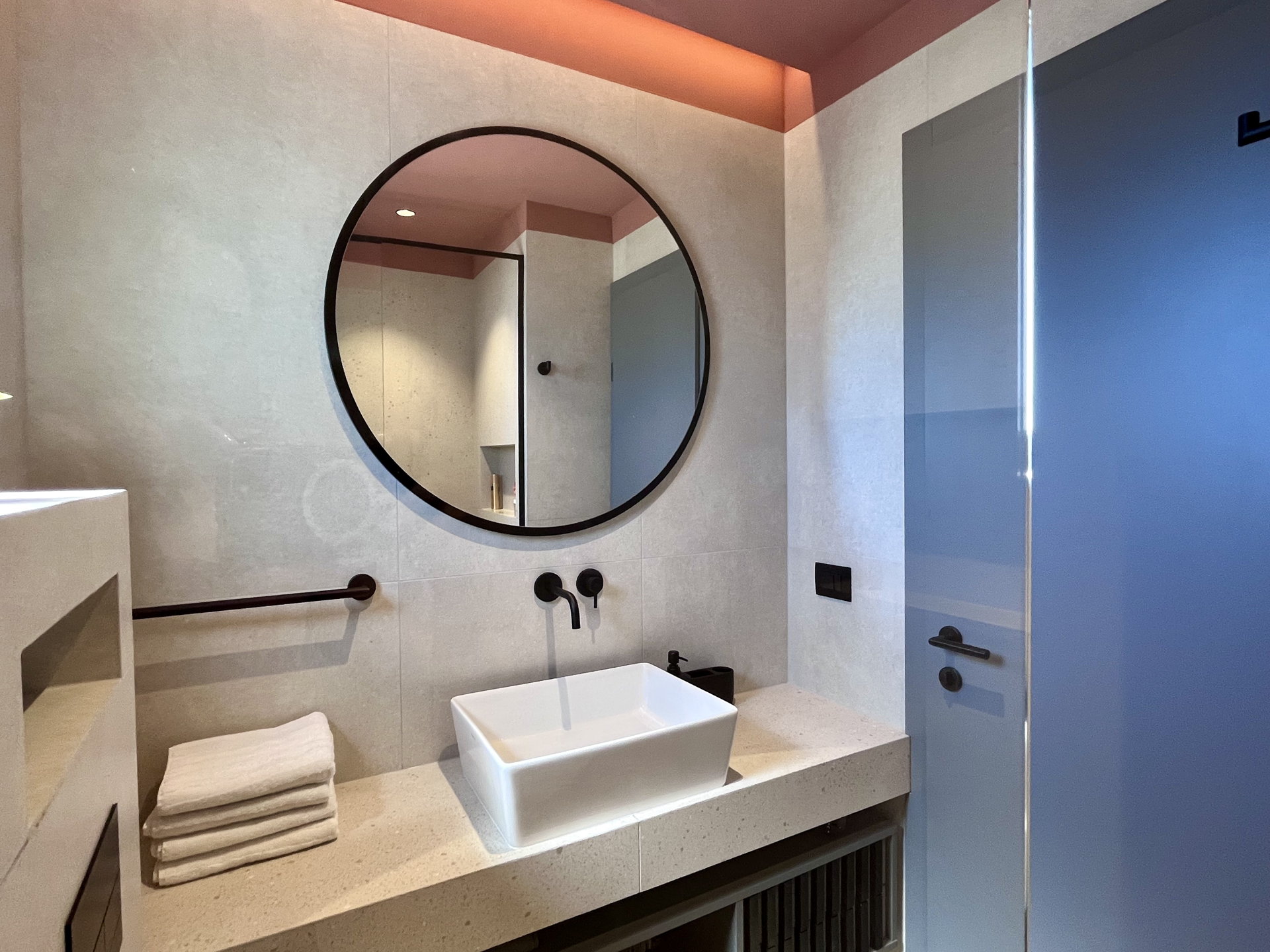 Luxury Villa Lennox with Pool