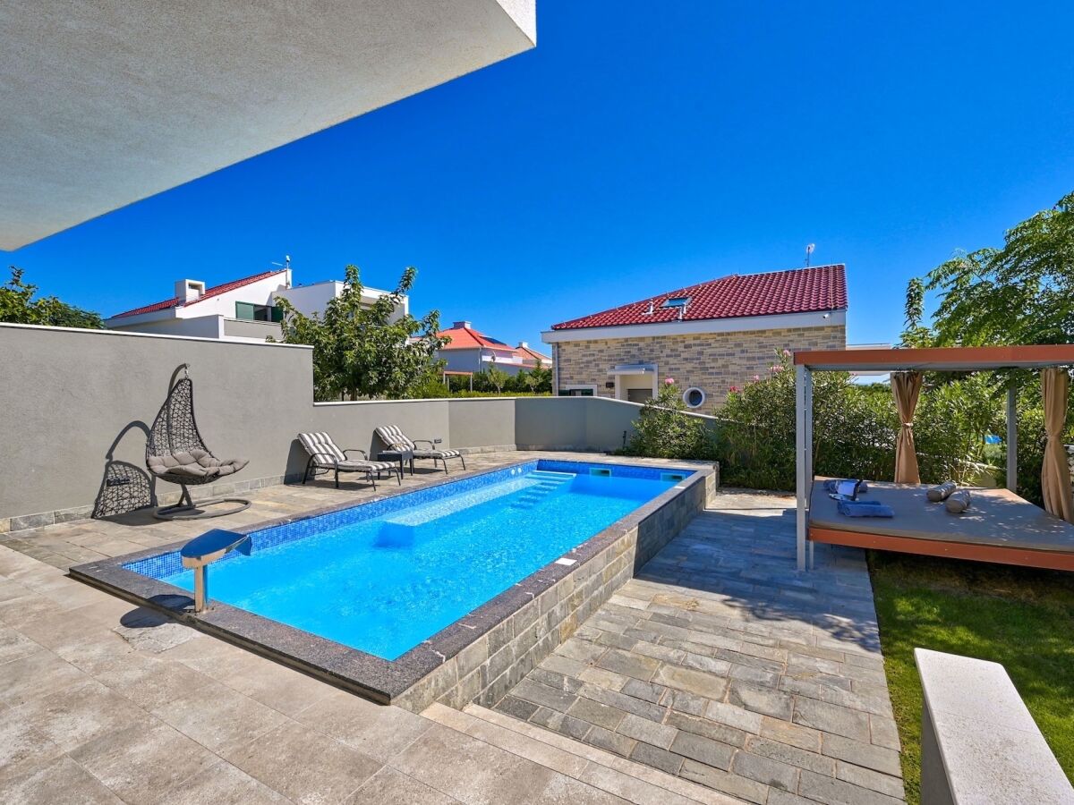 Luxury Villa Lunaria with Pool