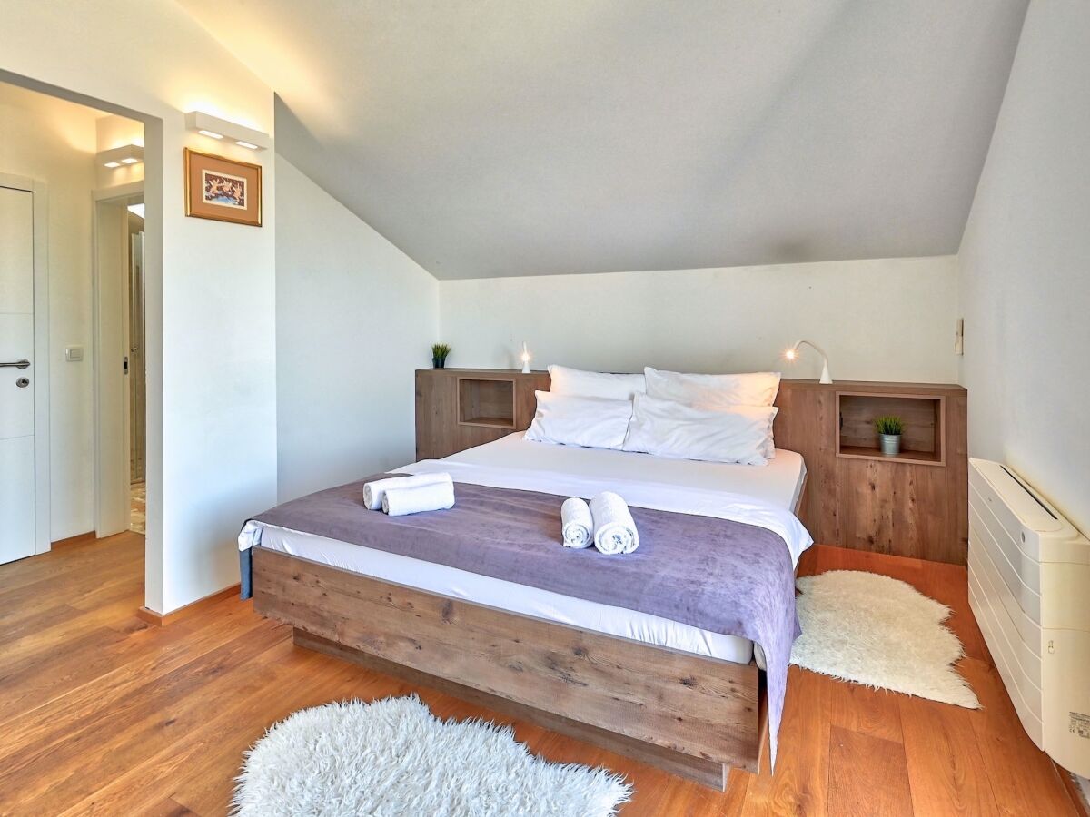 Luxury Villa Lunaria with Pool