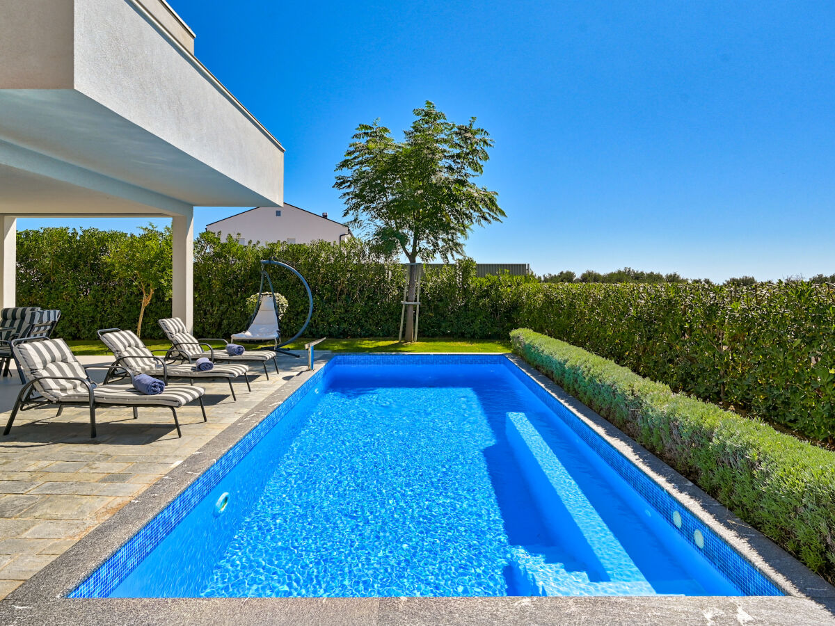 Luxury Villa Andromeda with Pool