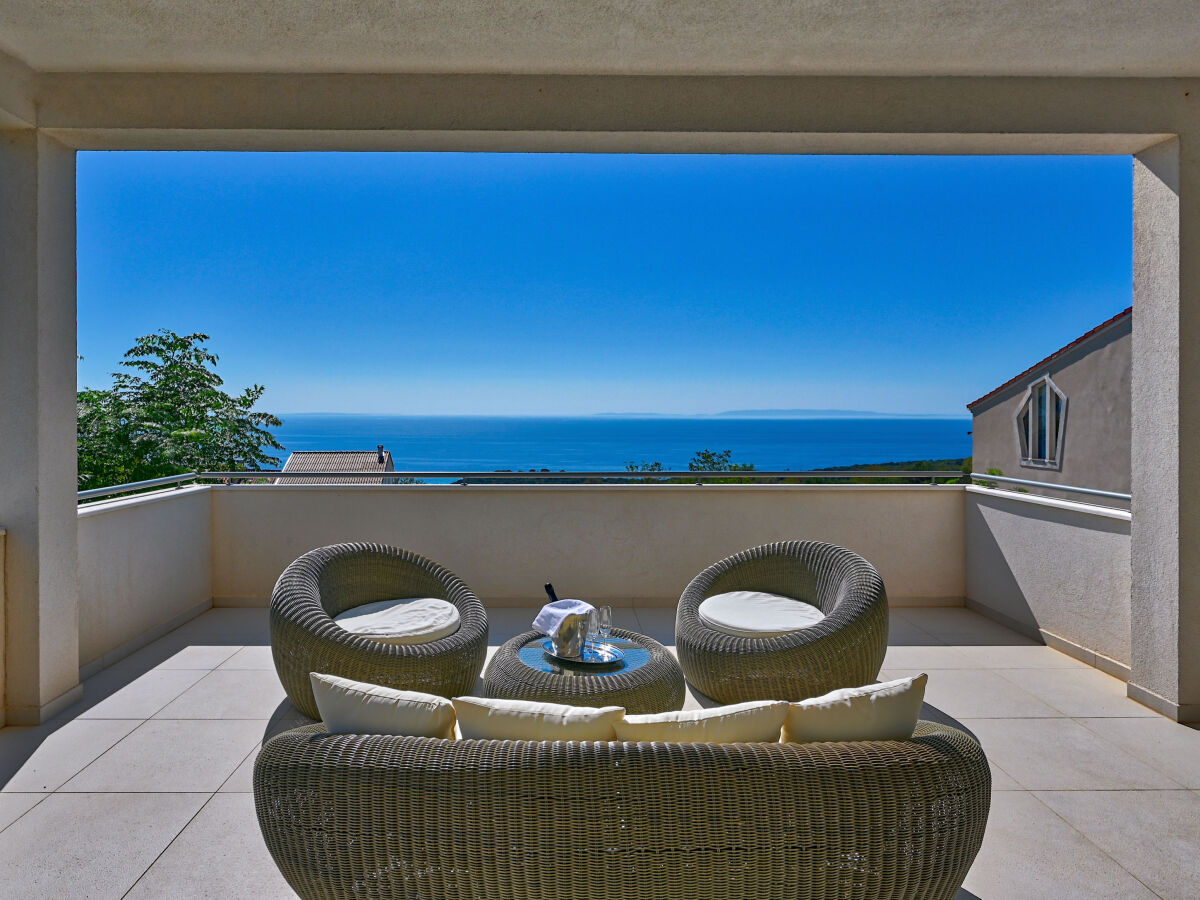 Luxury Villa Andromeda with Pool
