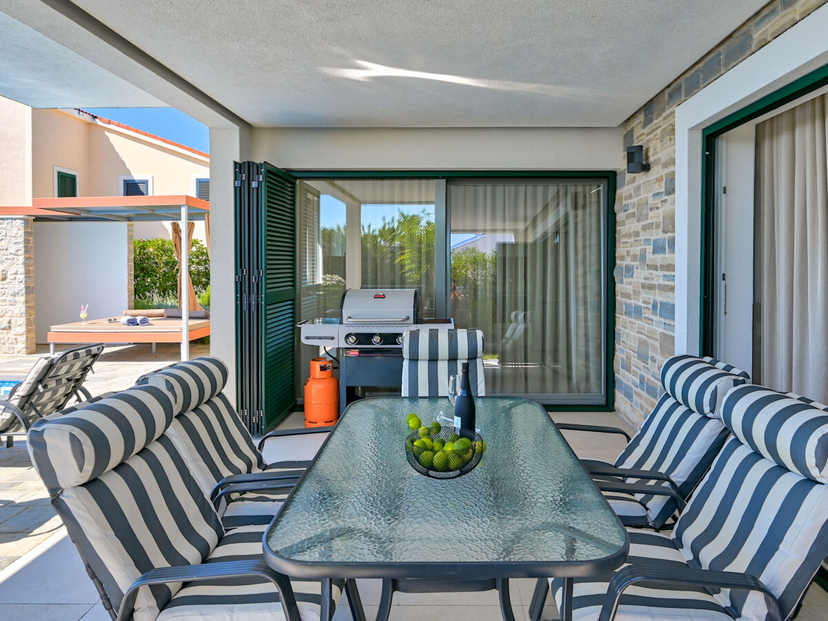 Luxury Villa Andromeda with Pool