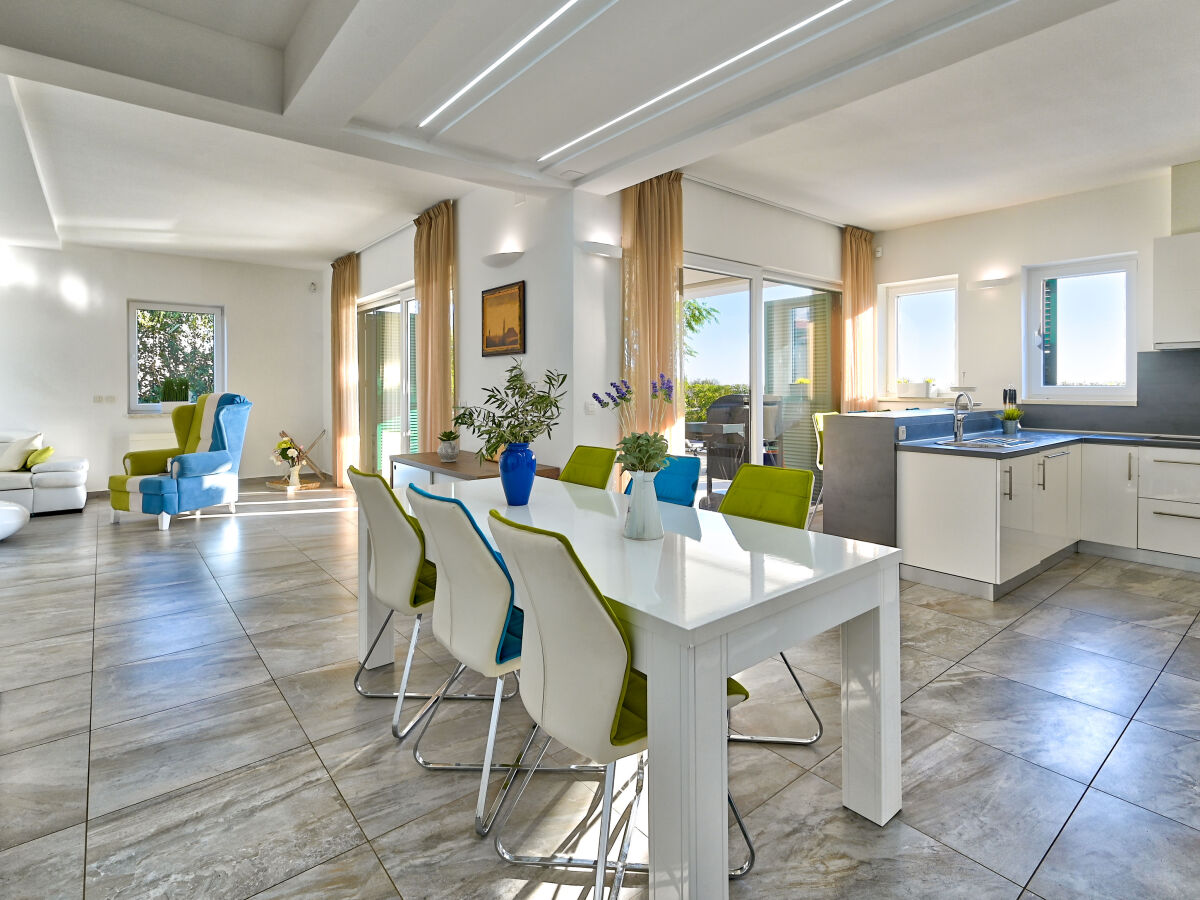 Luxury Villa Andromeda with Pool