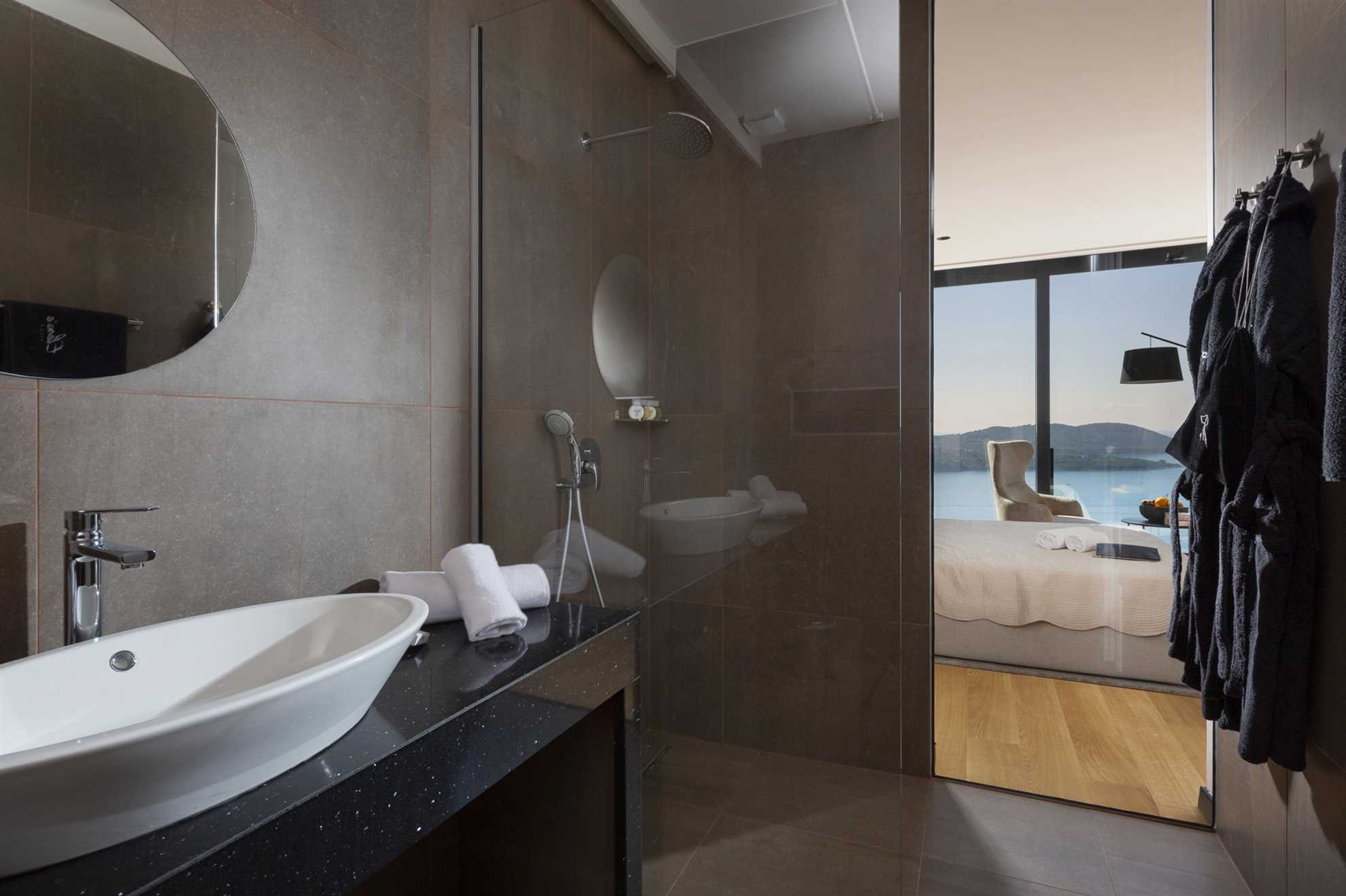 Luxury Villa Elena with Pool
