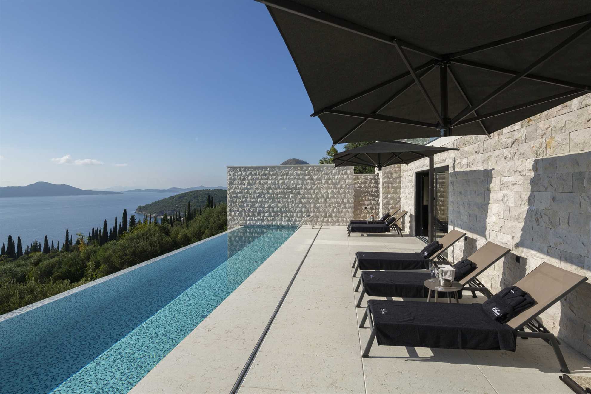 Luxury Villa Elena with Pool