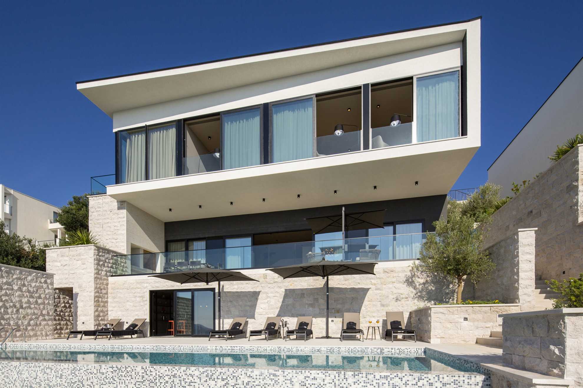 Luxury Villa Elena with Pool