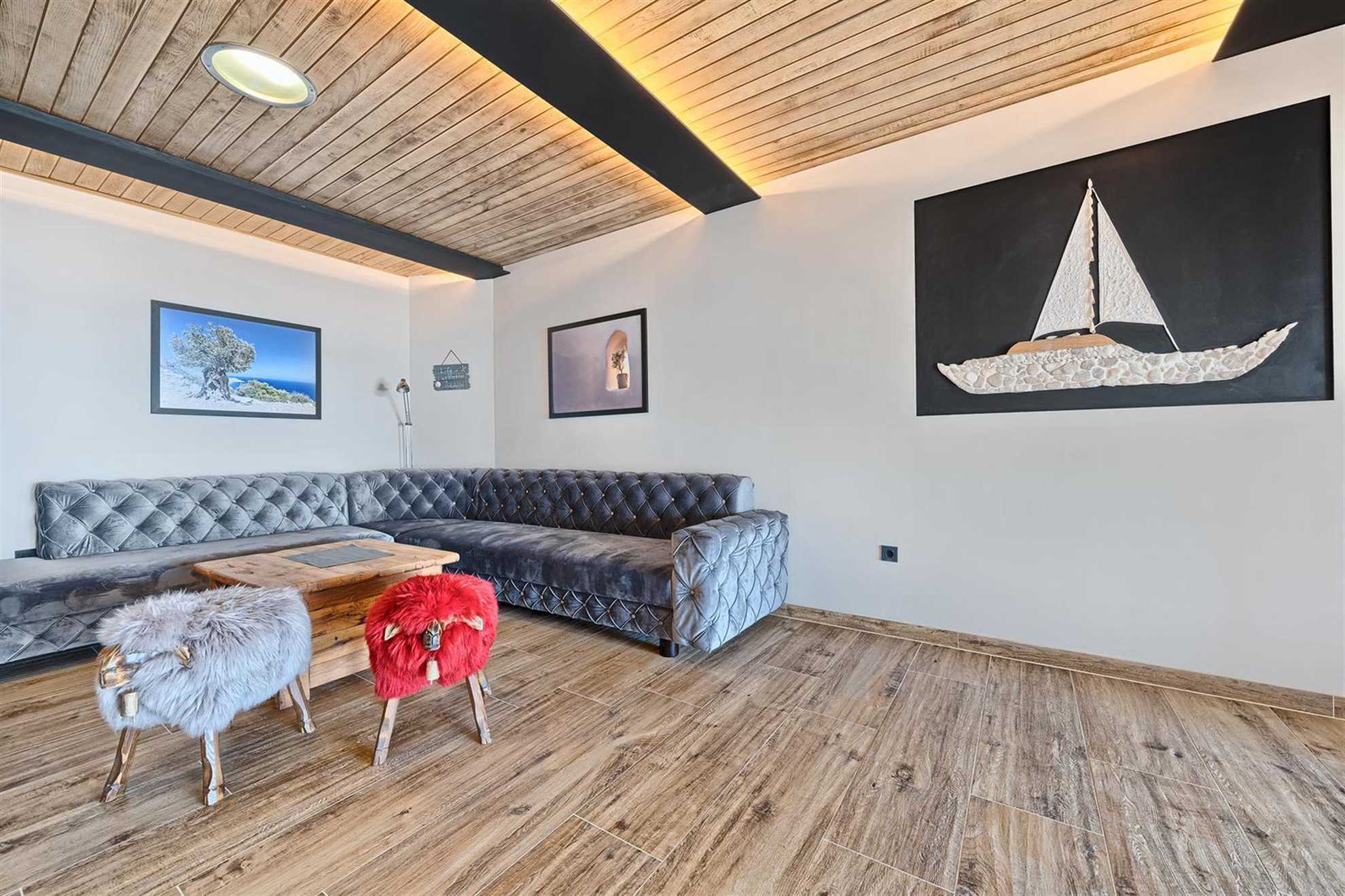 Beachfront Villa New Horizons II