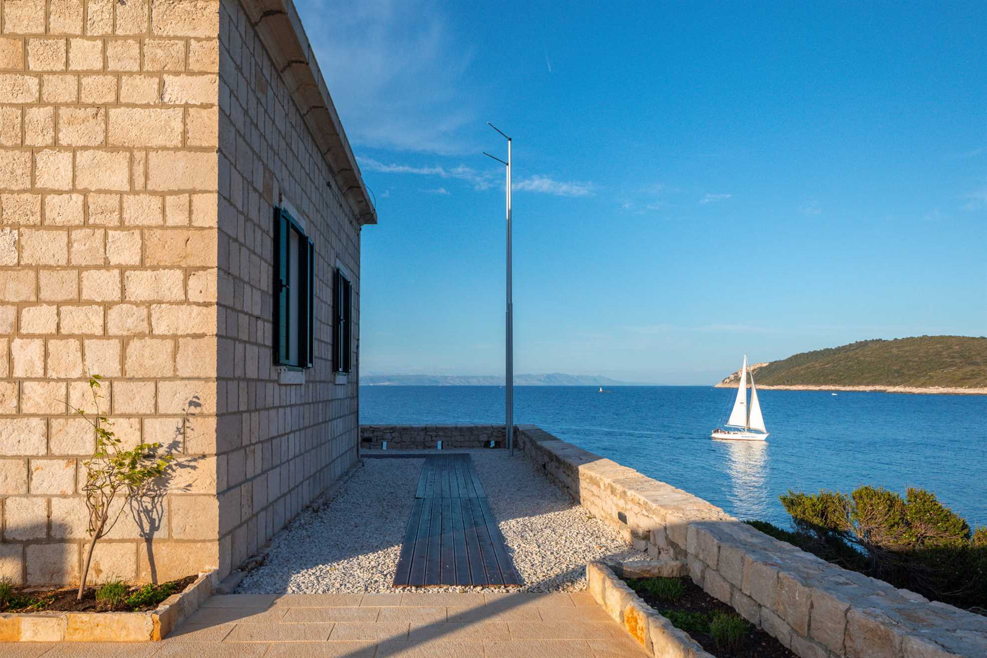Luxury Villa Lighthouse Beyond