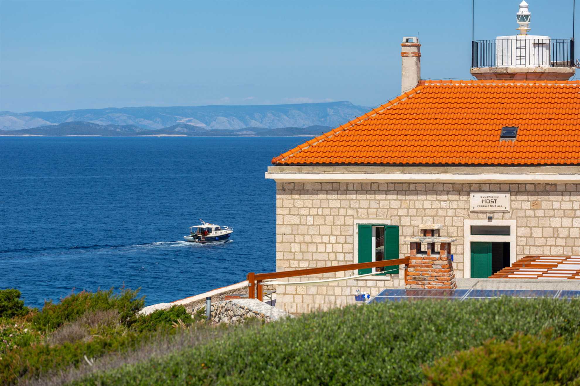 Luxury Villa Lighthouse Beyond