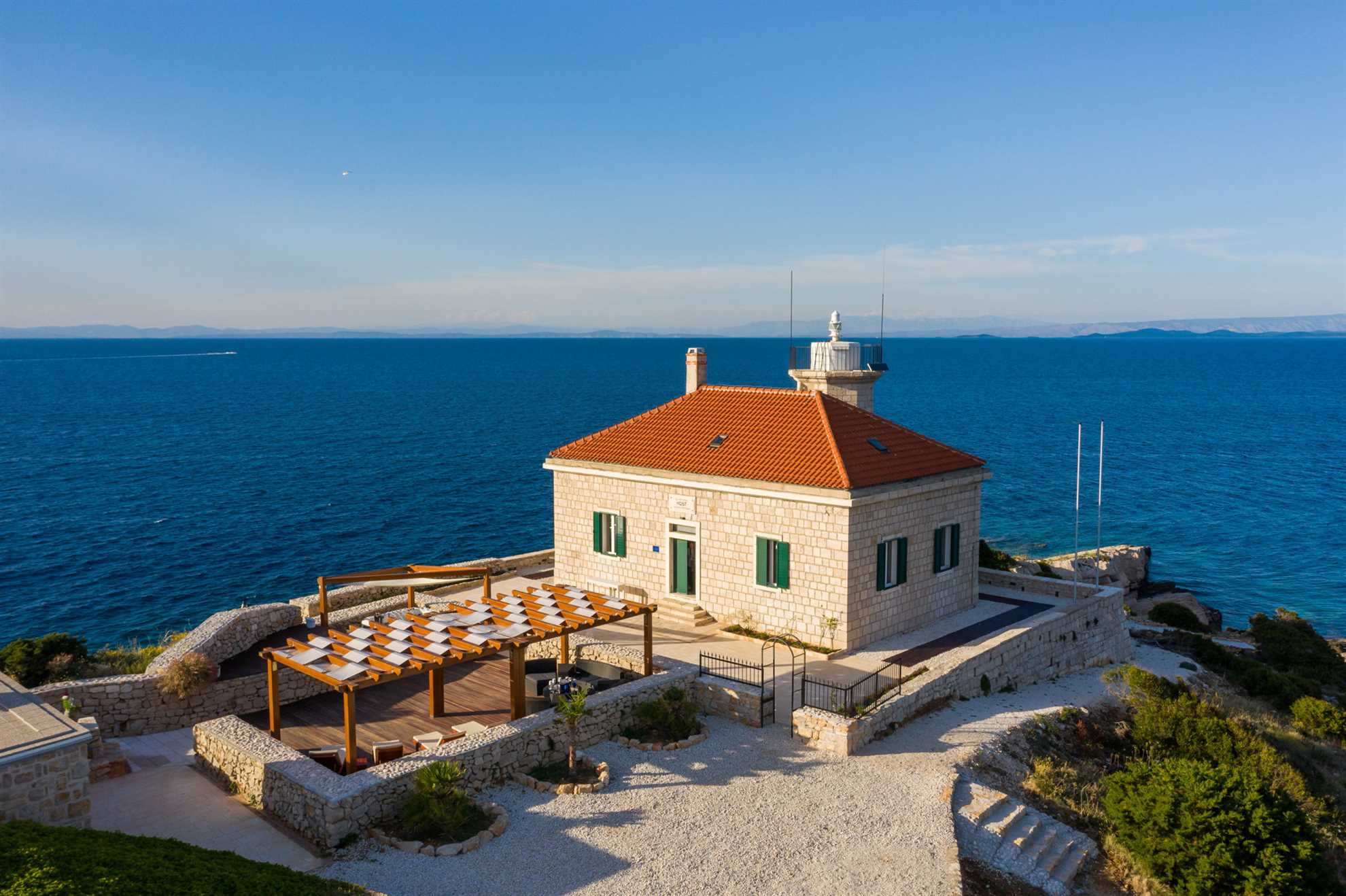 Luxury Villa Lighthouse Beyond