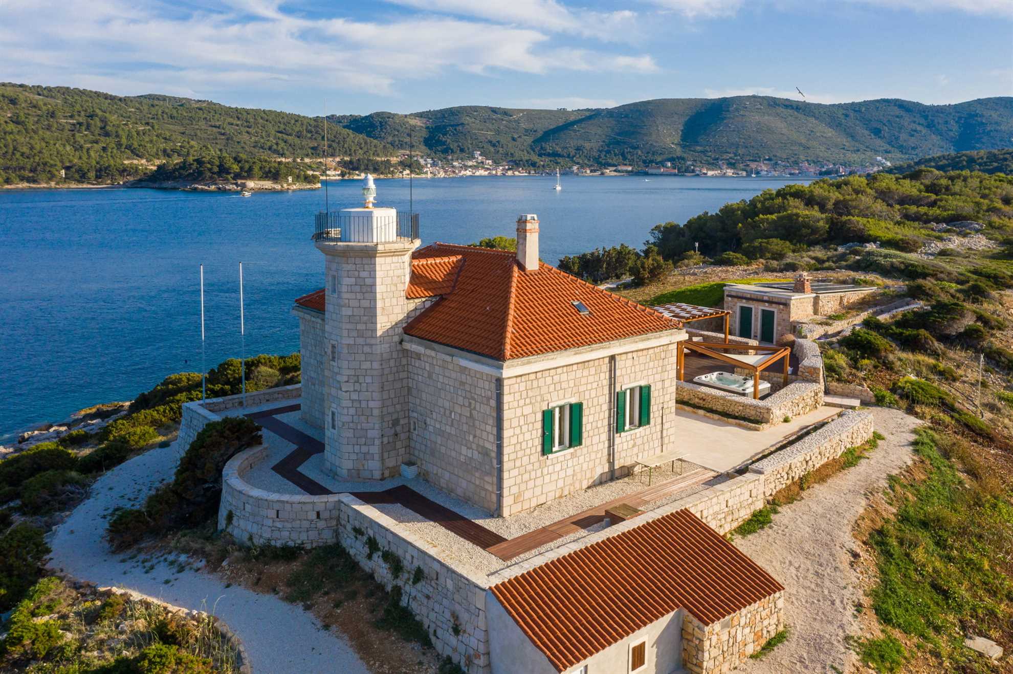 Luxury Villa Lighthouse Beyond