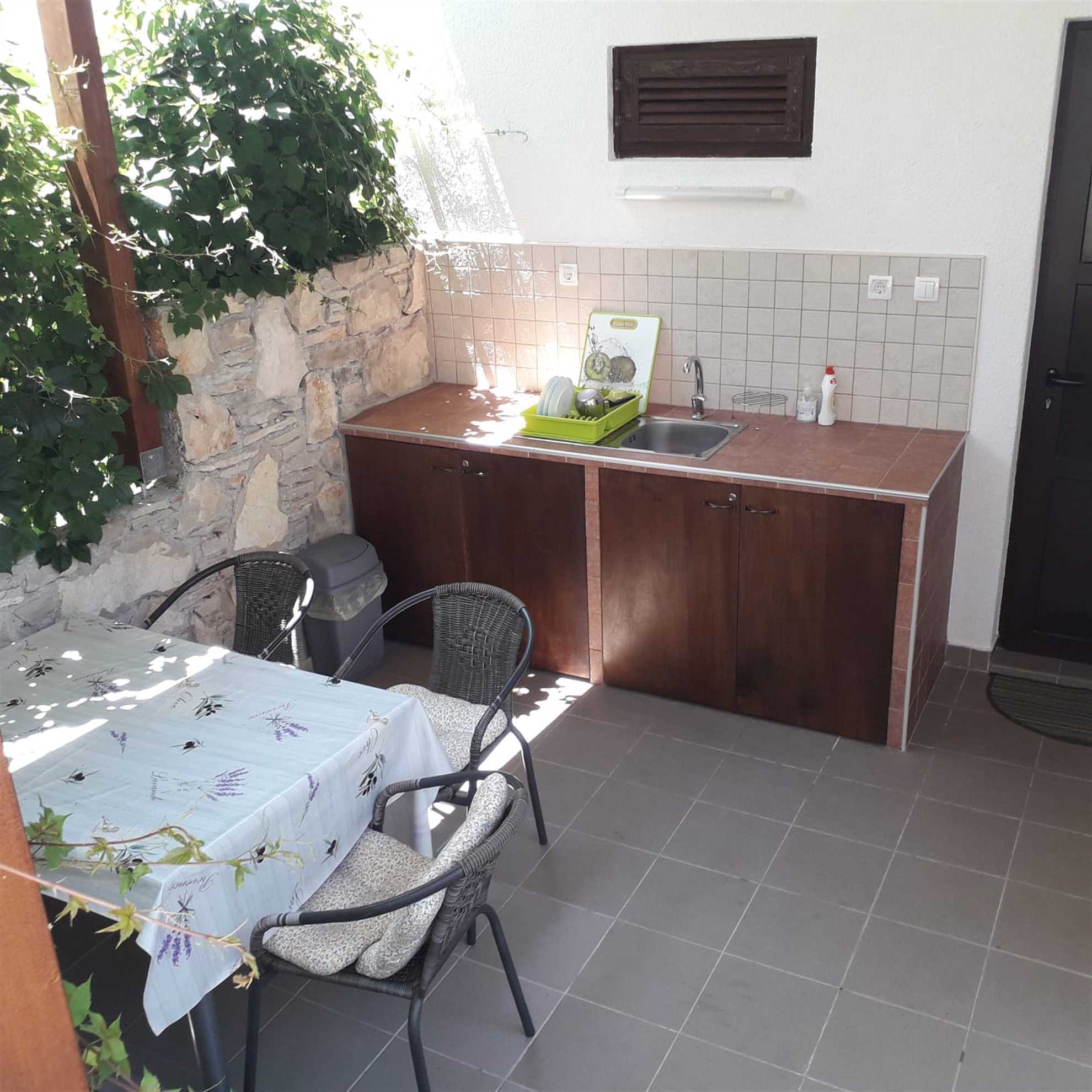 Apartment Green on Solta Island