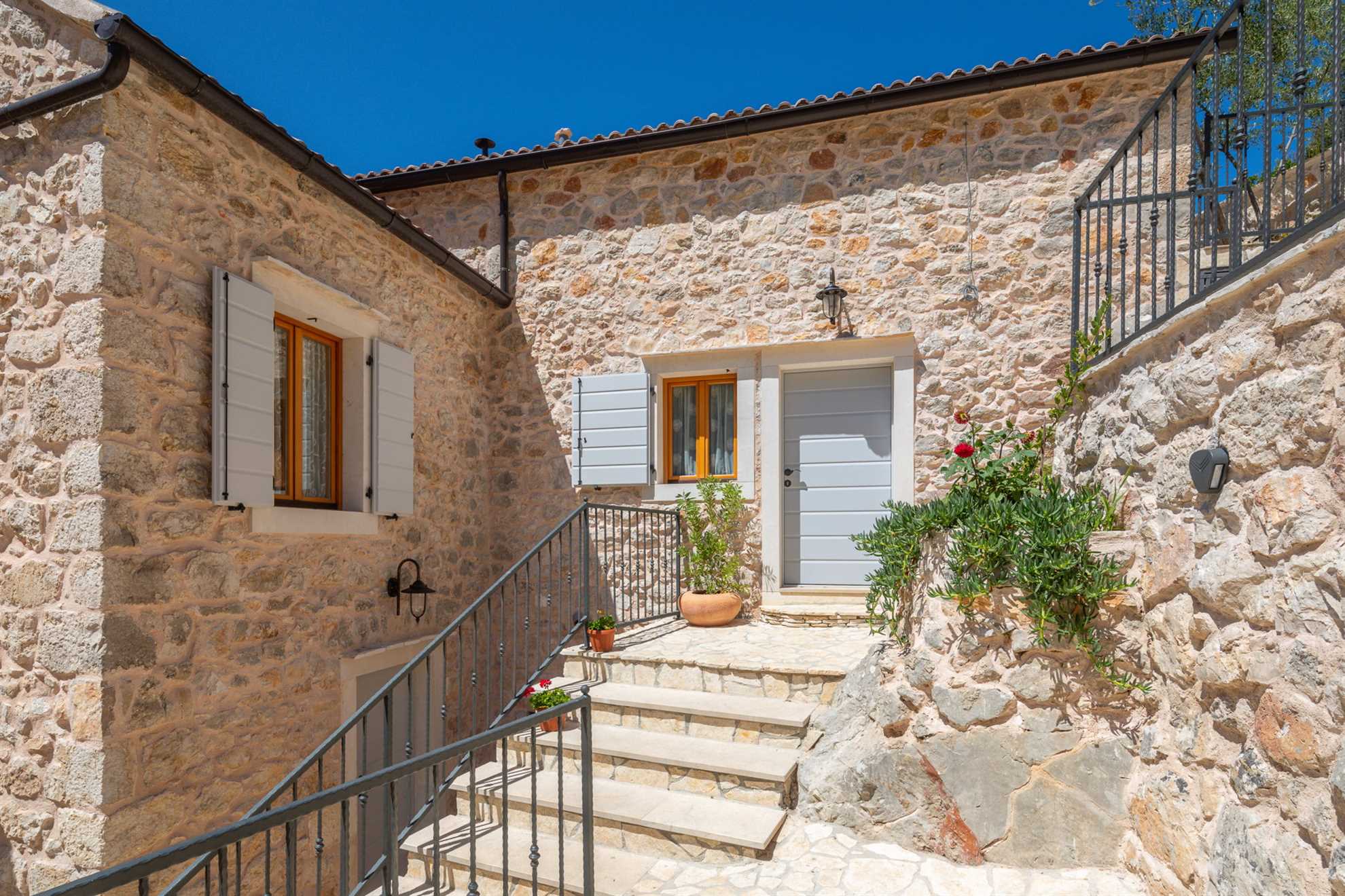 Country Villa Hvar Hill with Pool
