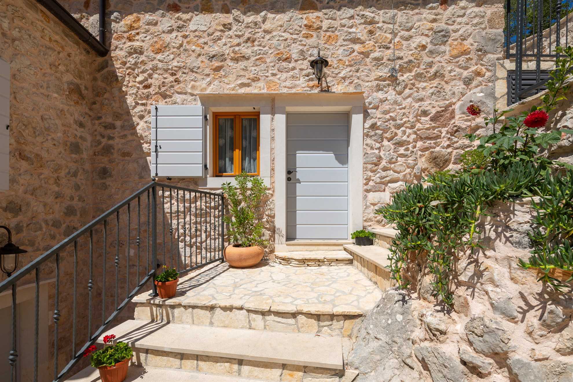 Country Villa Hvar Hill with Pool