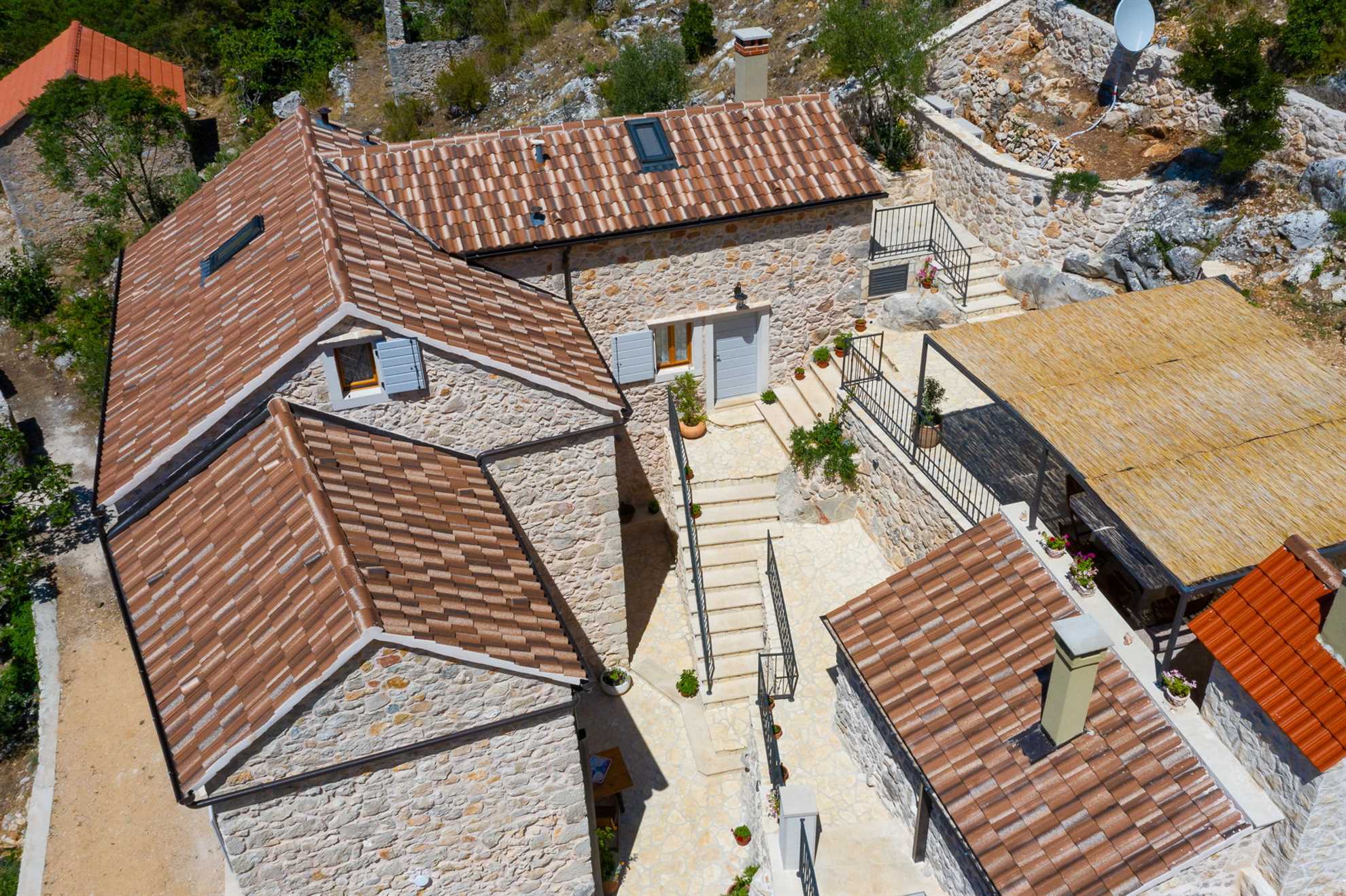 Country Villa Hvar Hill with Pool