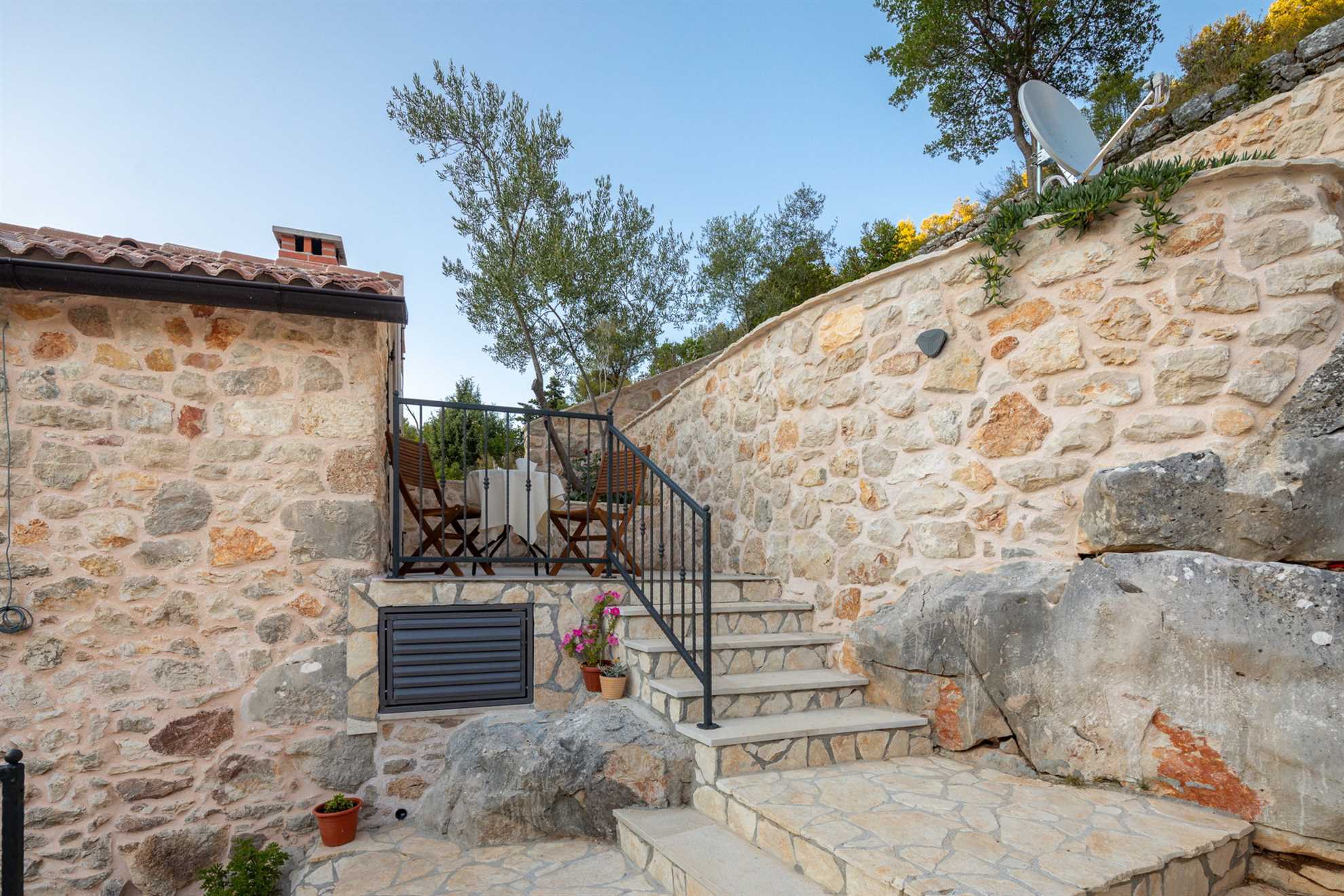 Country Villa Hvar Hill with Pool