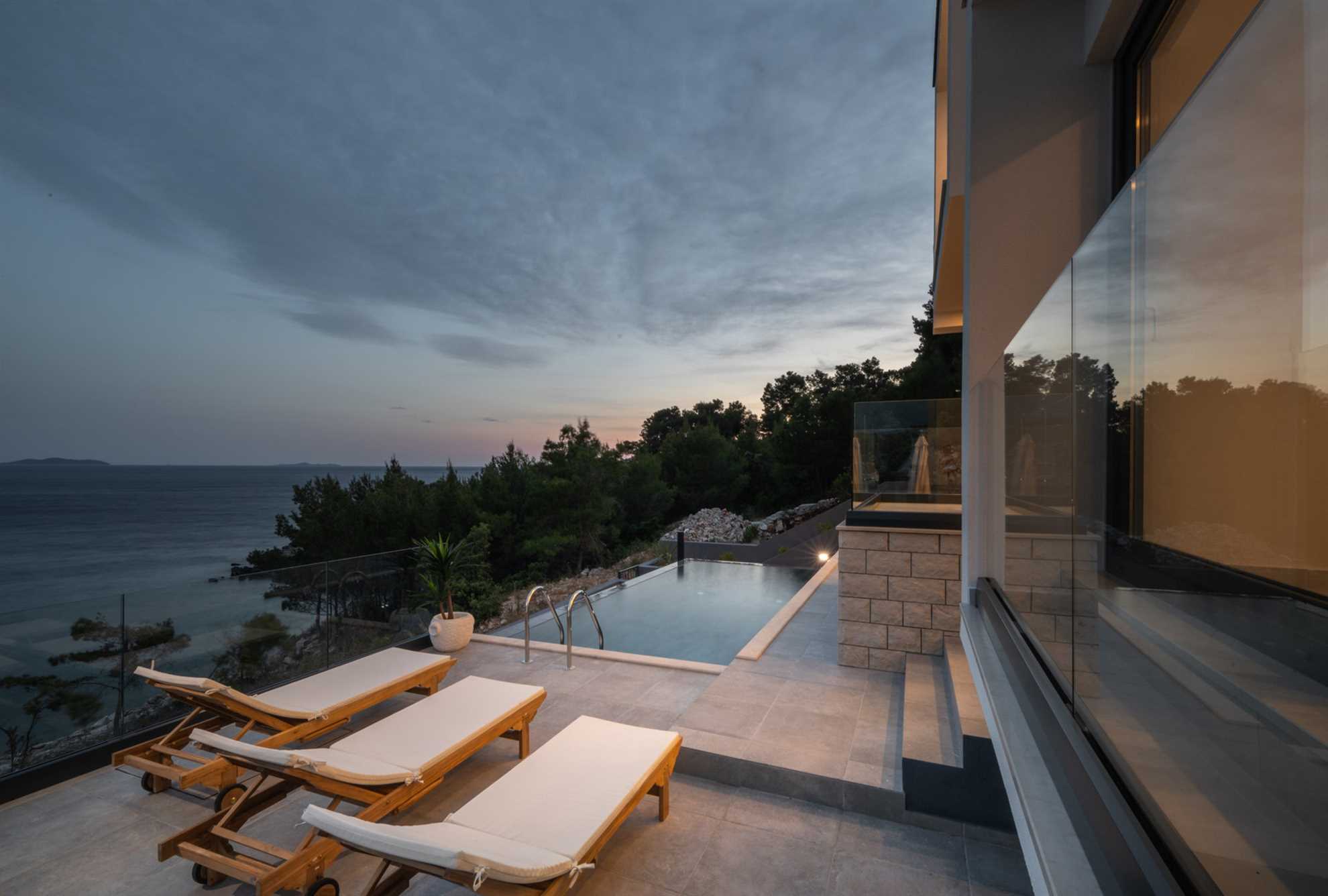 Luxury Villa Bianca with Pool