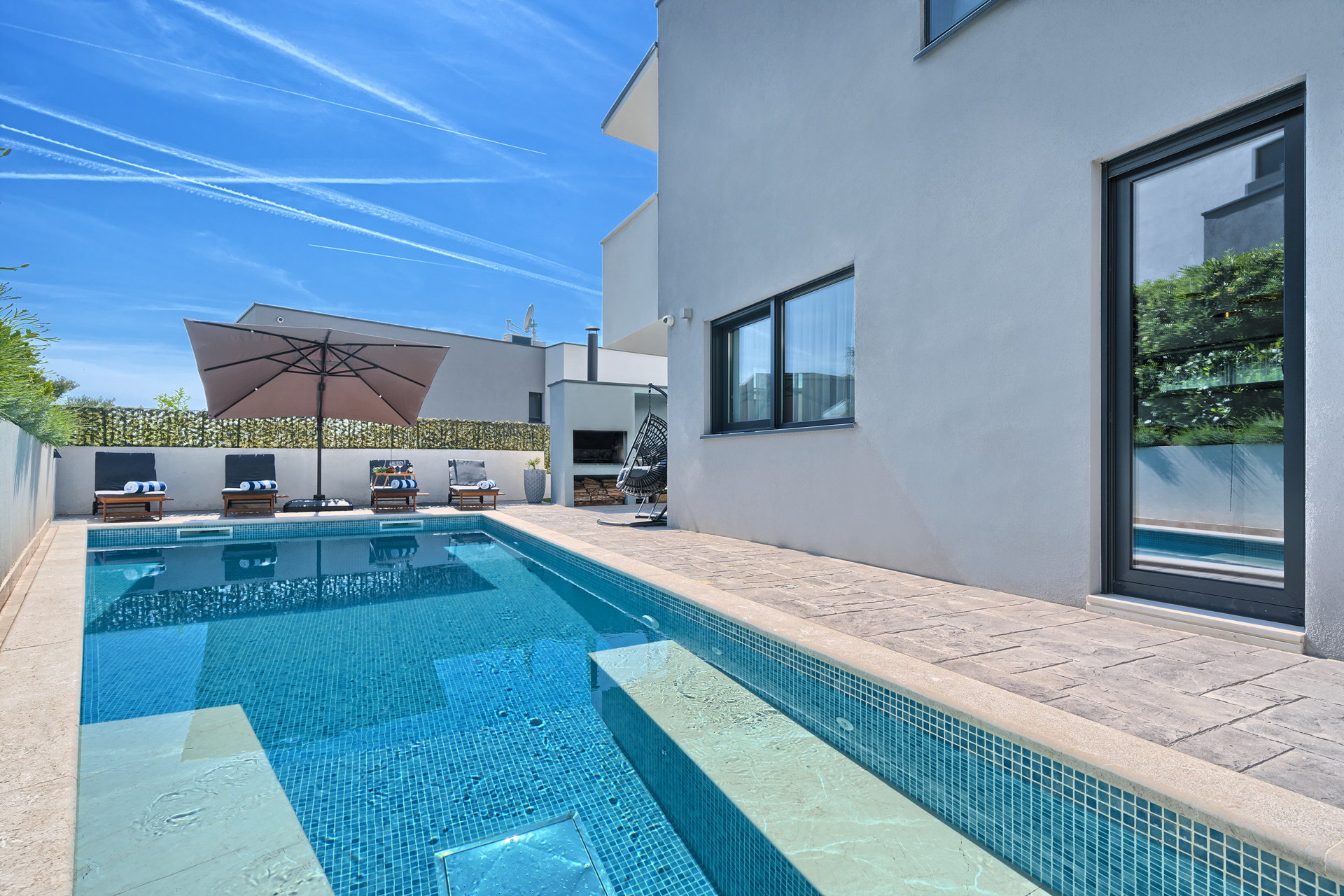 Villa Victoria with Pool