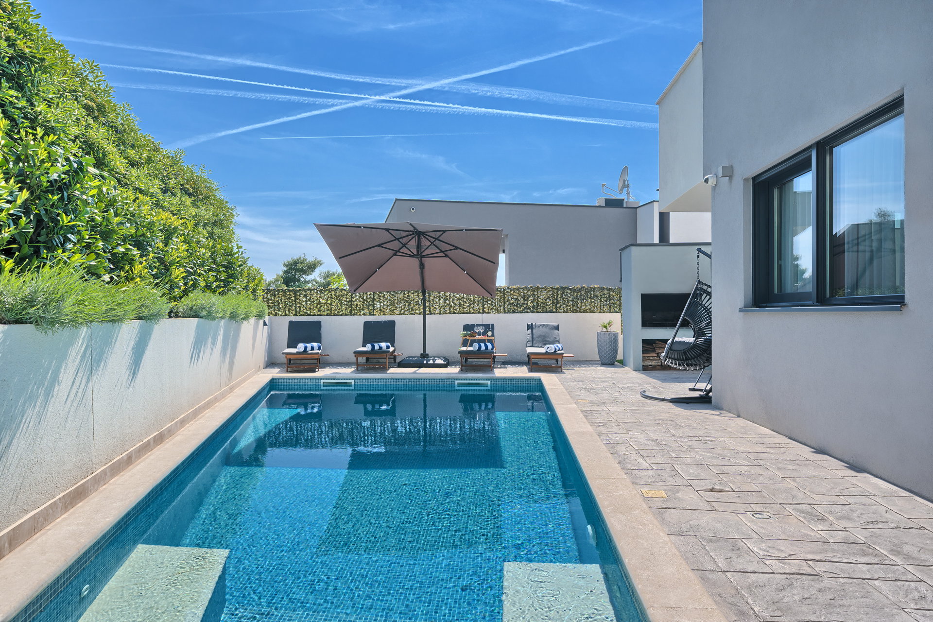 Villa Victoria with Pool