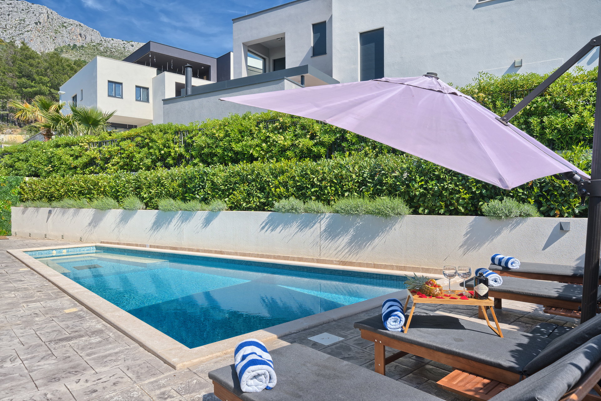 Villa Victoria with Pool