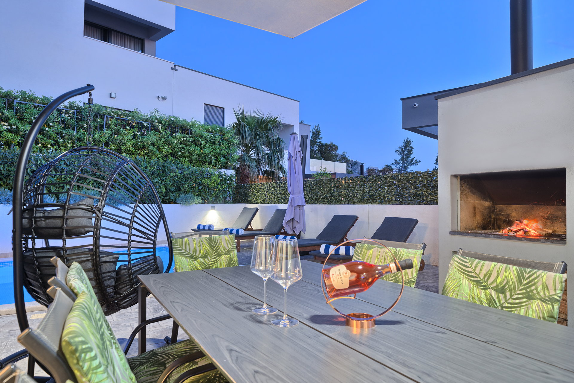 Villa Victoria with Pool