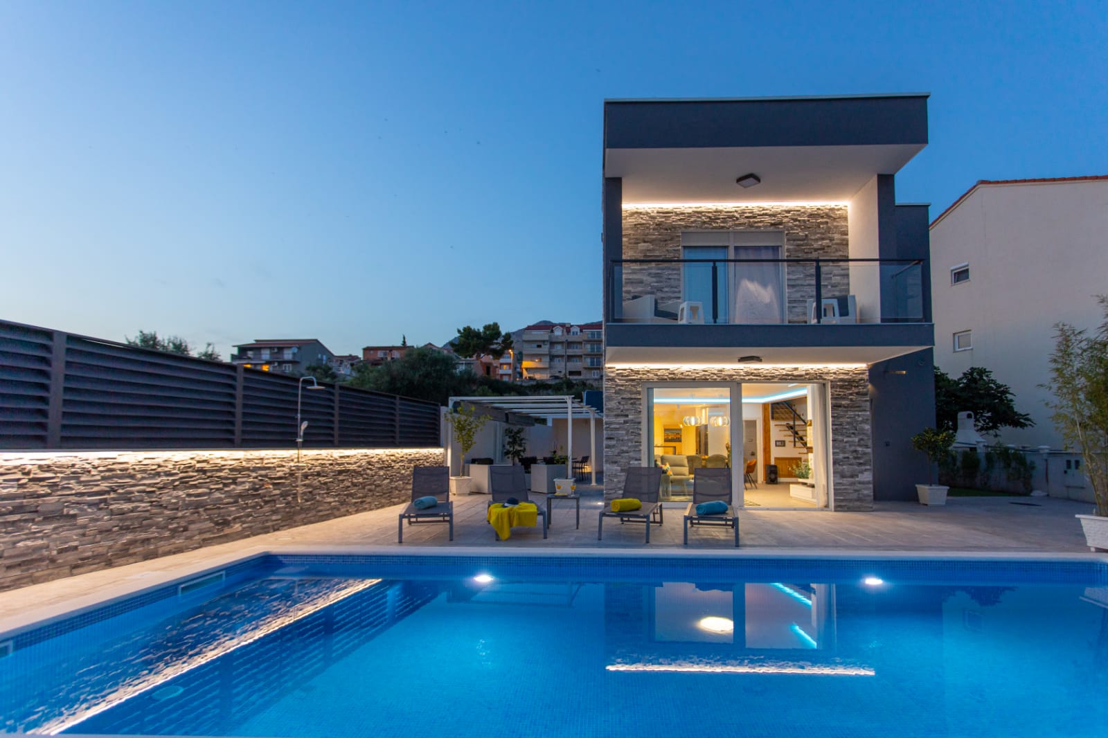 Villa Florentina with Heated Pool