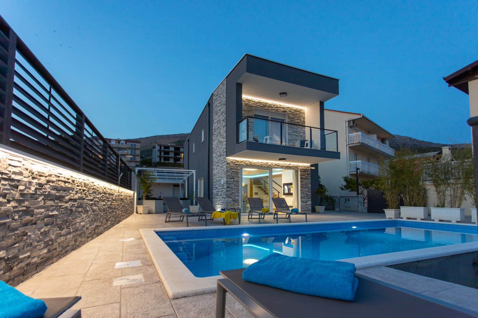 Villa Florentina with Heated Pool