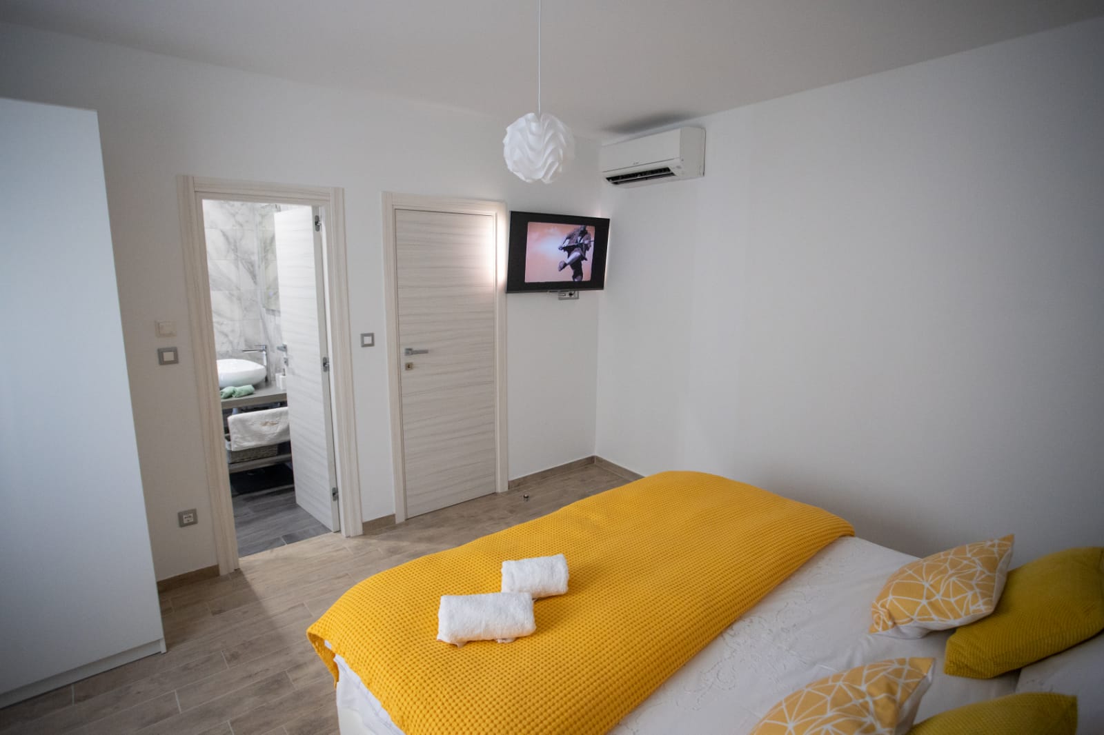 Villa Florentina with Heated Pool