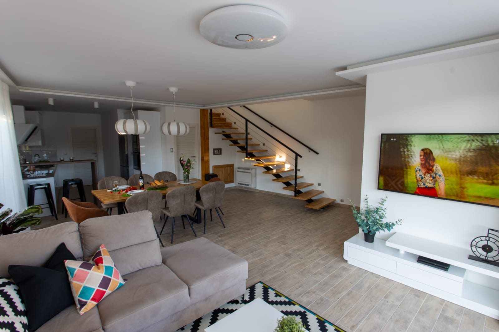 Villa Florentina with Heated Pool