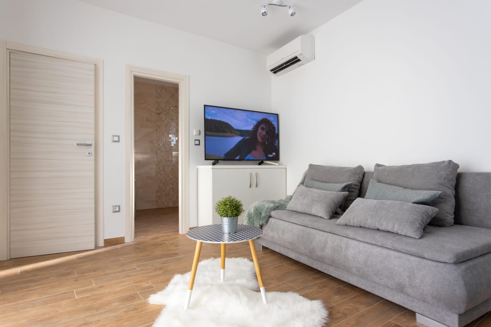 Villa Florentina with Heated Pool