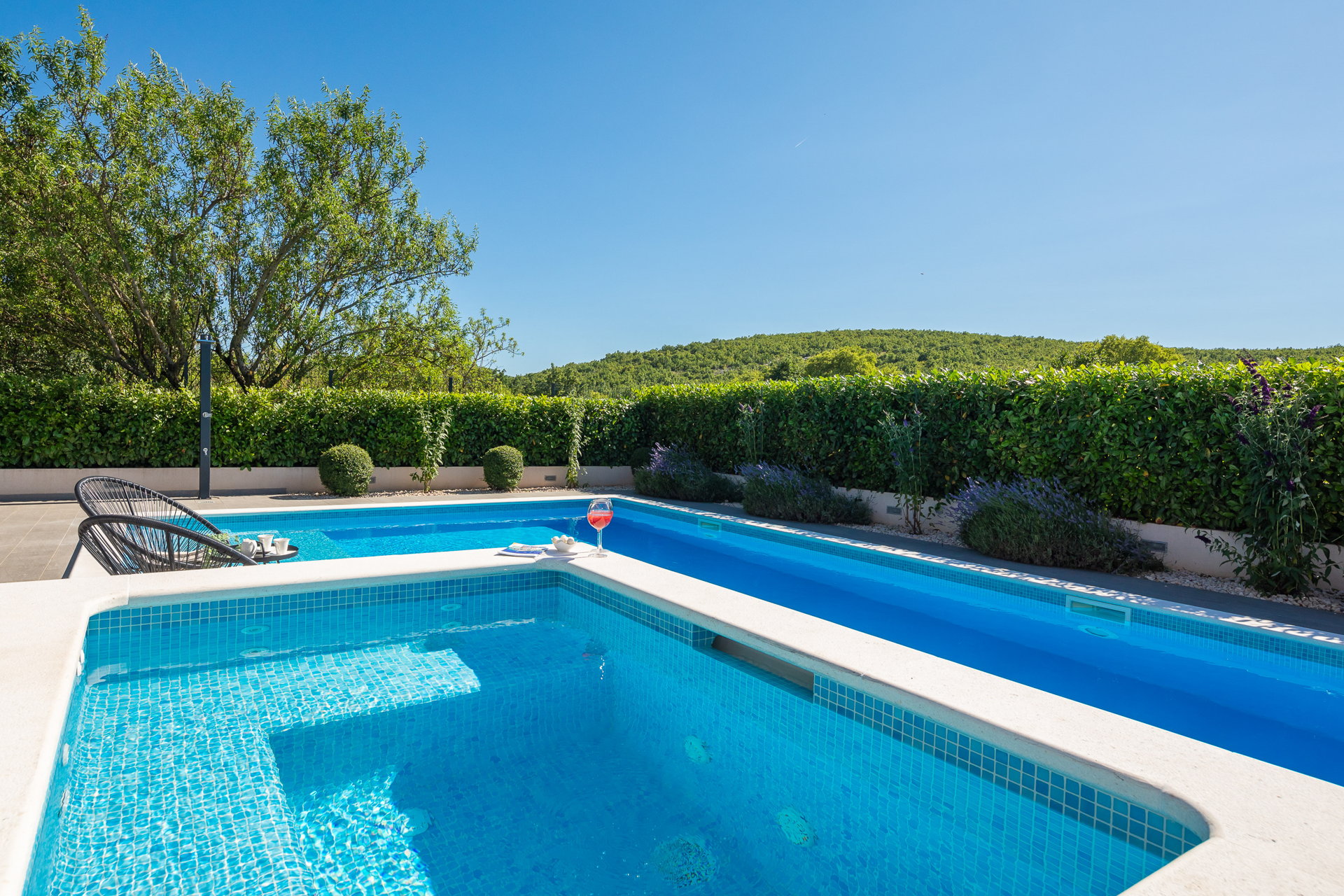 Villa Verde with Pool