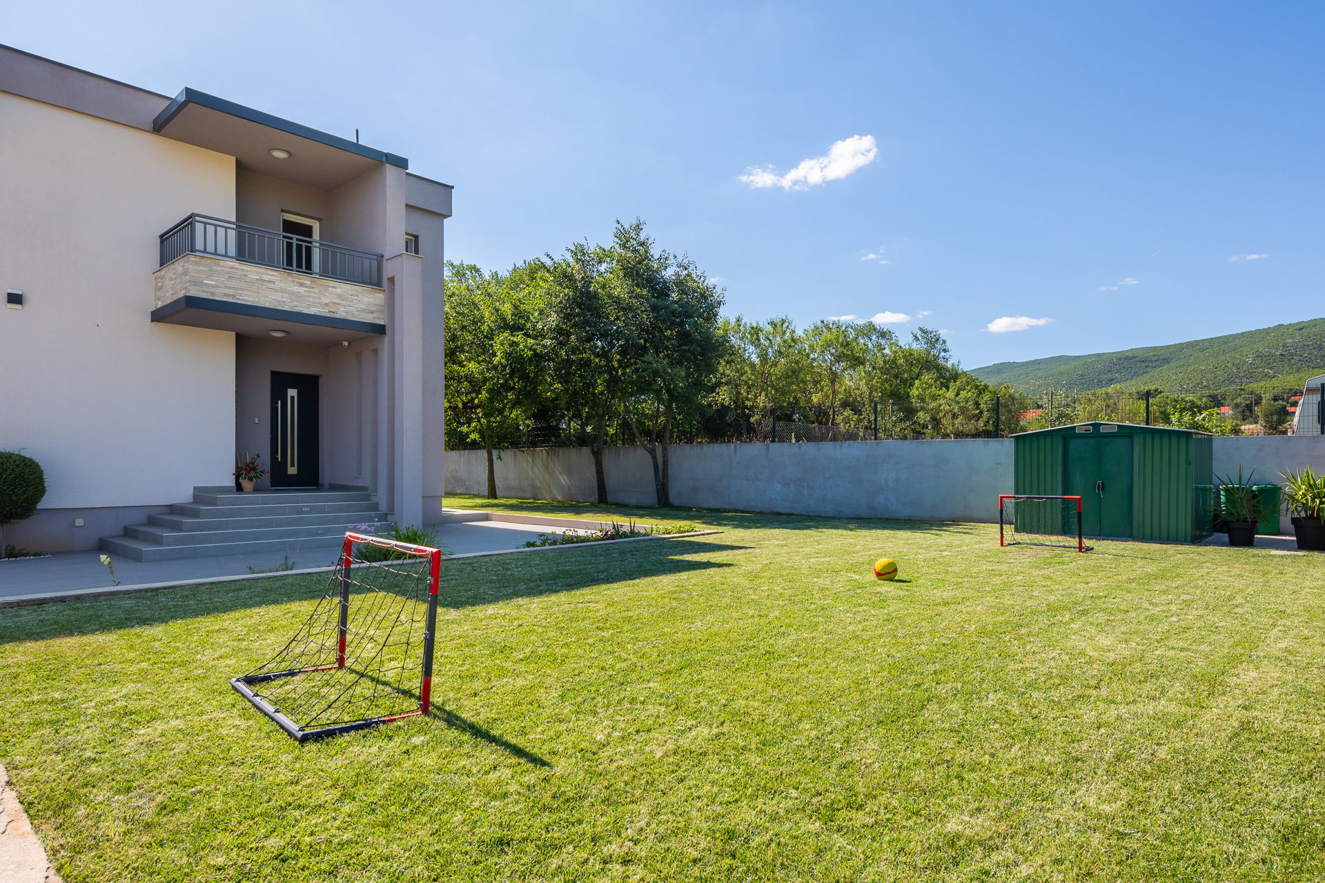 Villa Verde with Pool