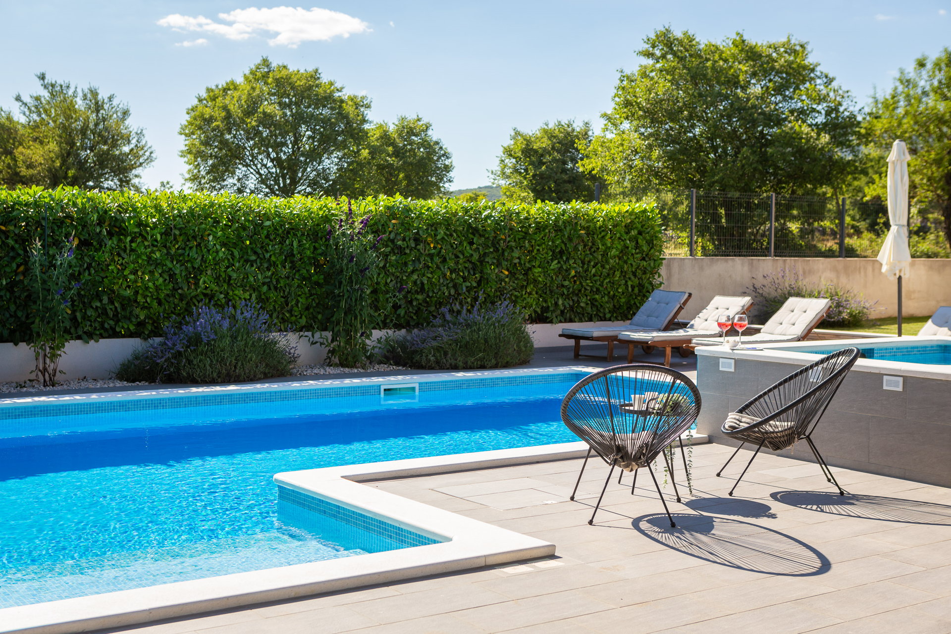 Villa Verde with Pool