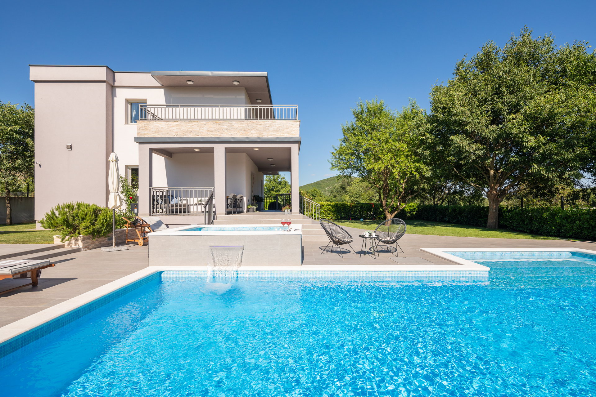 Villa Verde with Pool