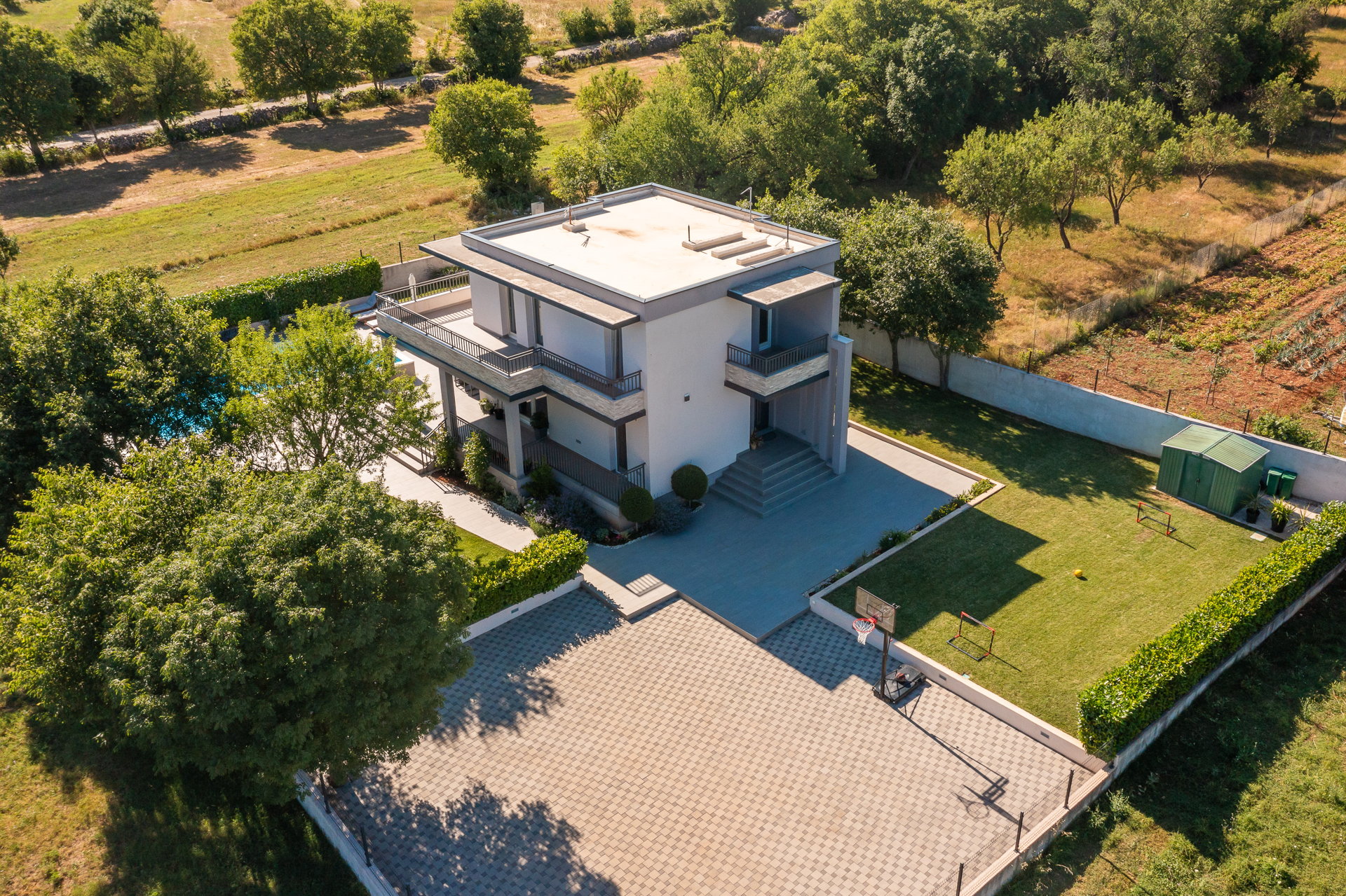 Villa Verde with Pool
