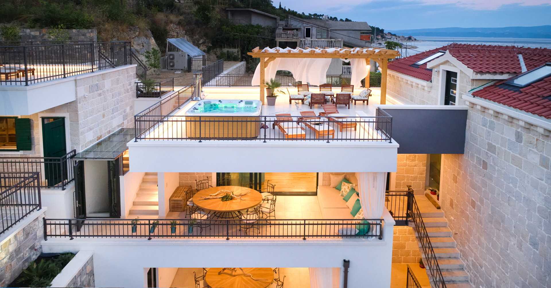 Luxury Villa Indigo with Pool