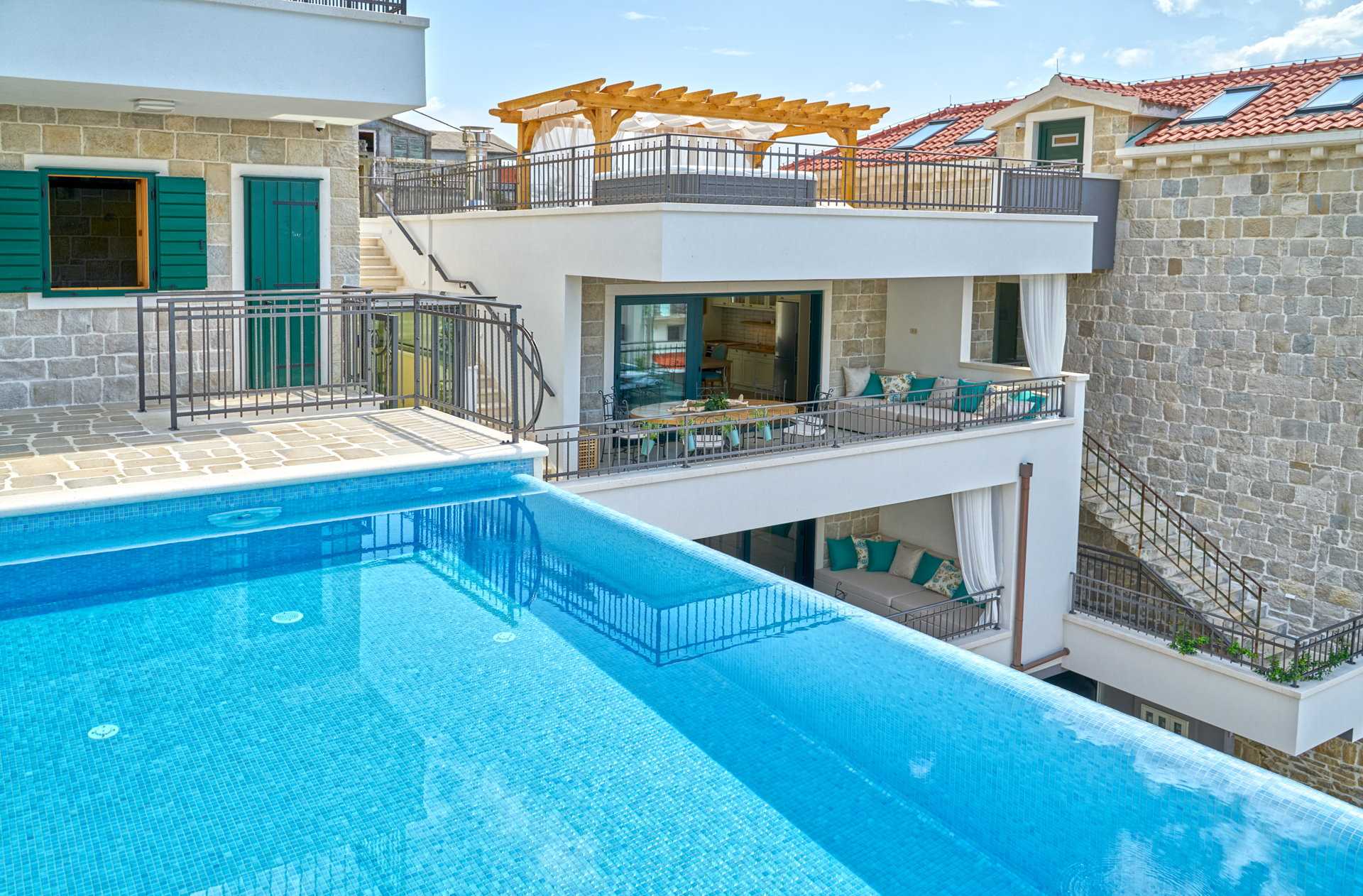 Luxury Villa Indigo with Pool