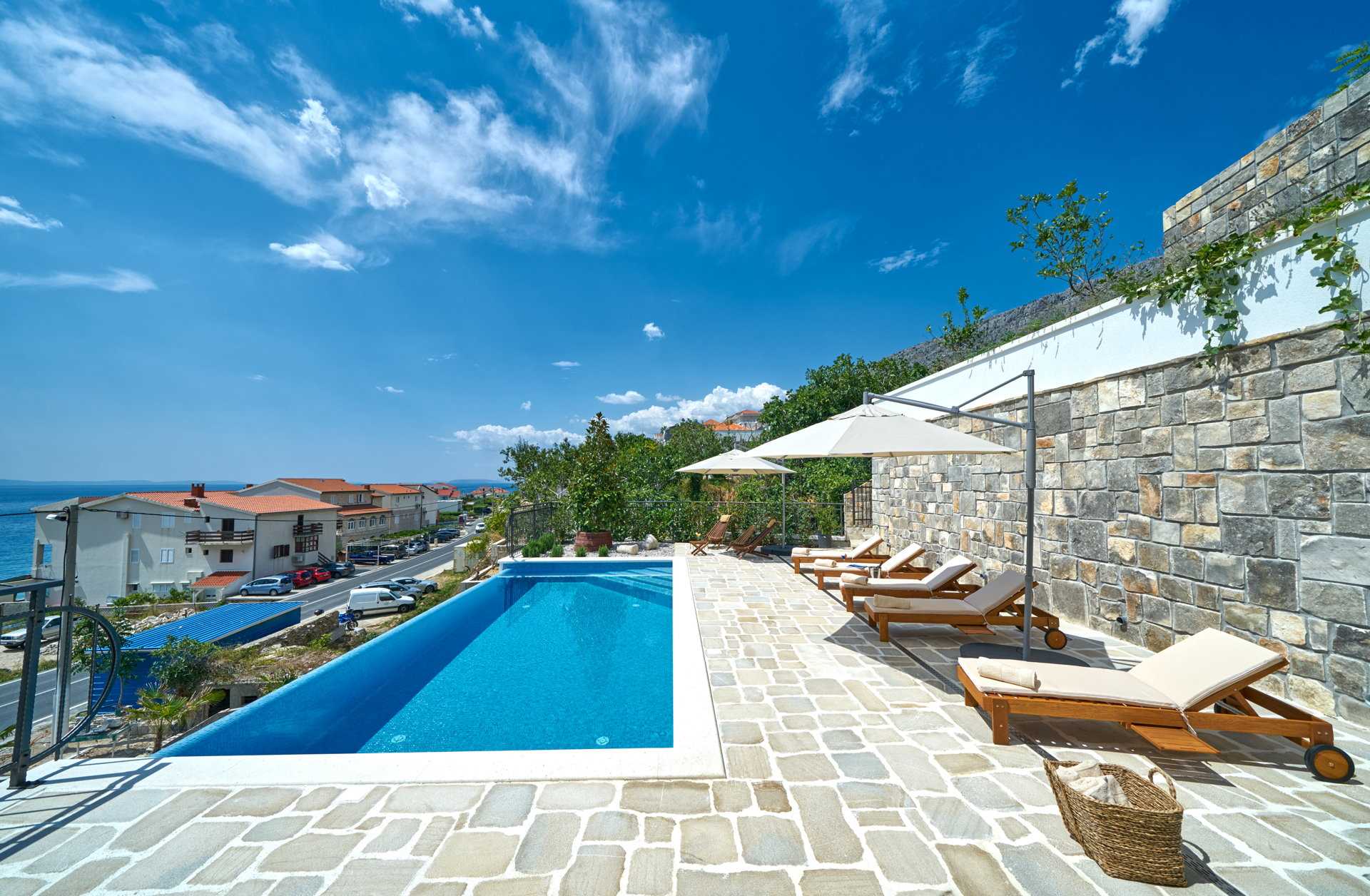 Luxury Villa Indigo with Pool