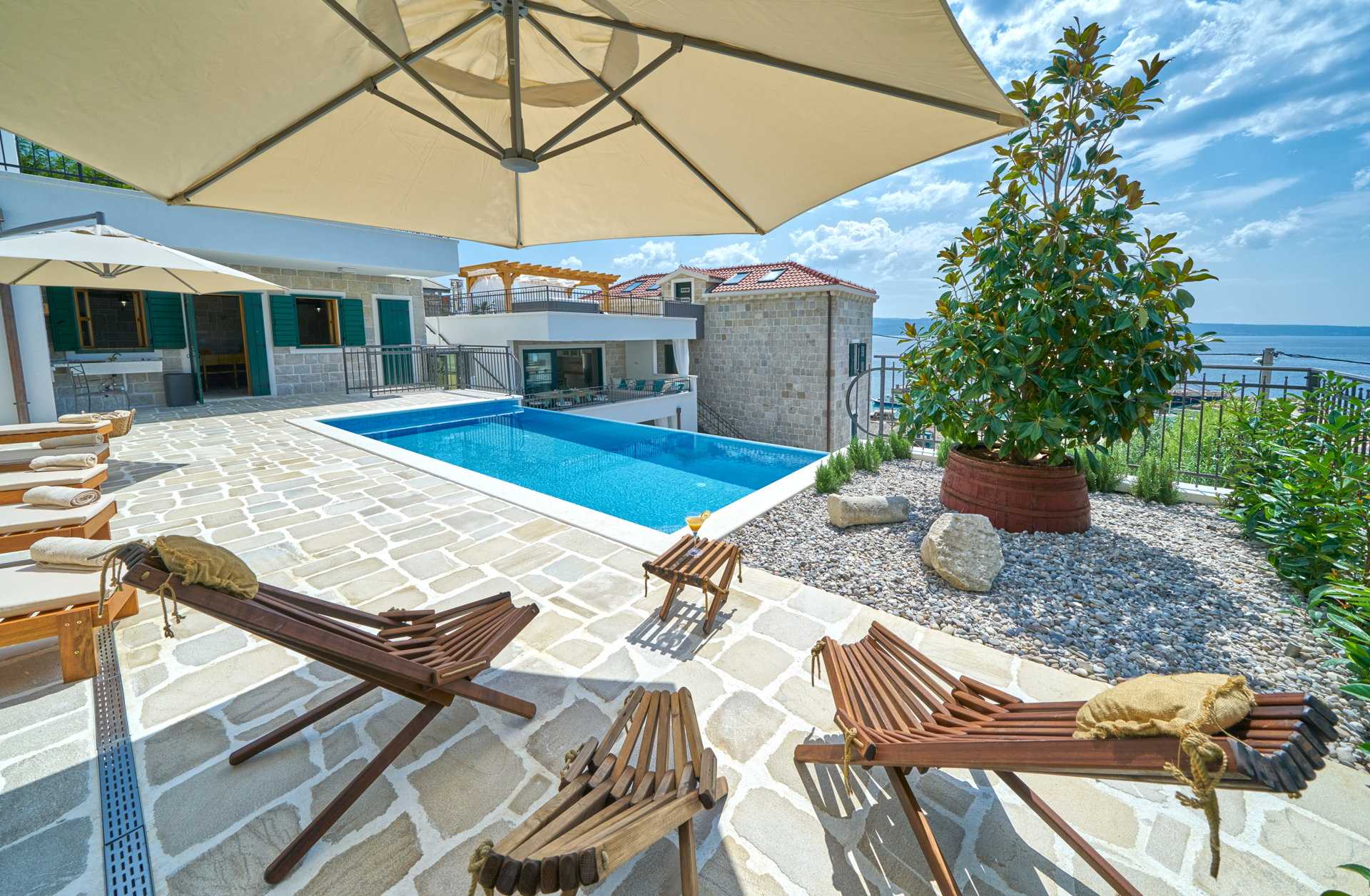 Luxury Villa Indigo with Pool