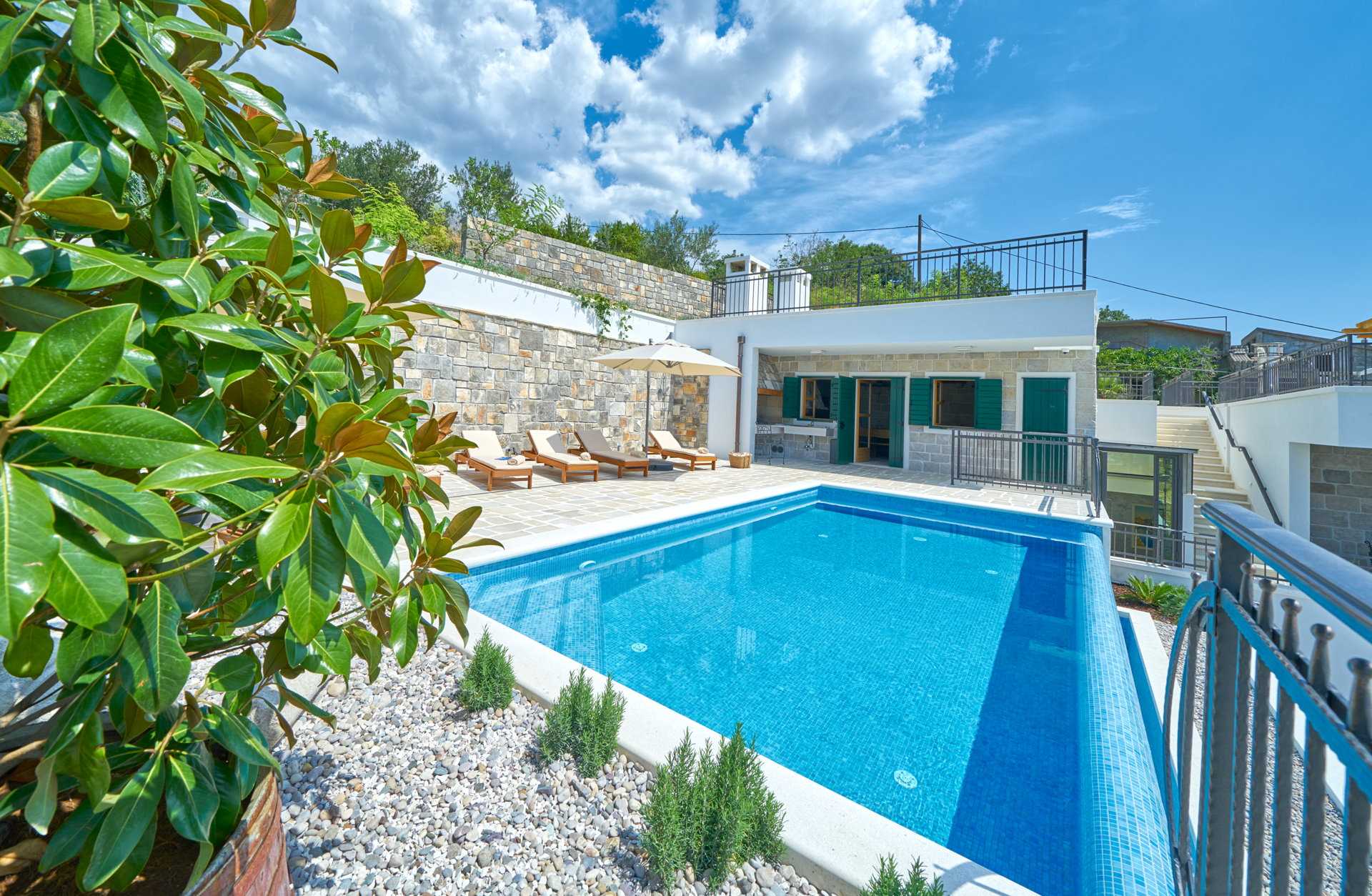 Luxury Villa Indigo with Pool