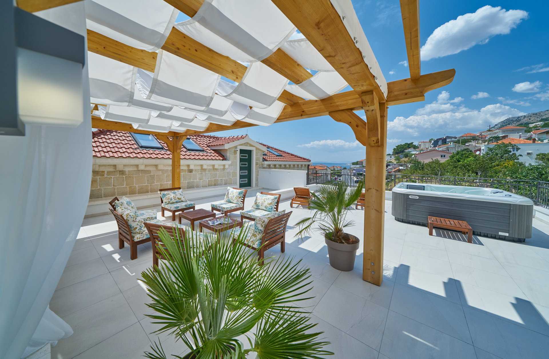 Luxury Villa Indigo with Pool