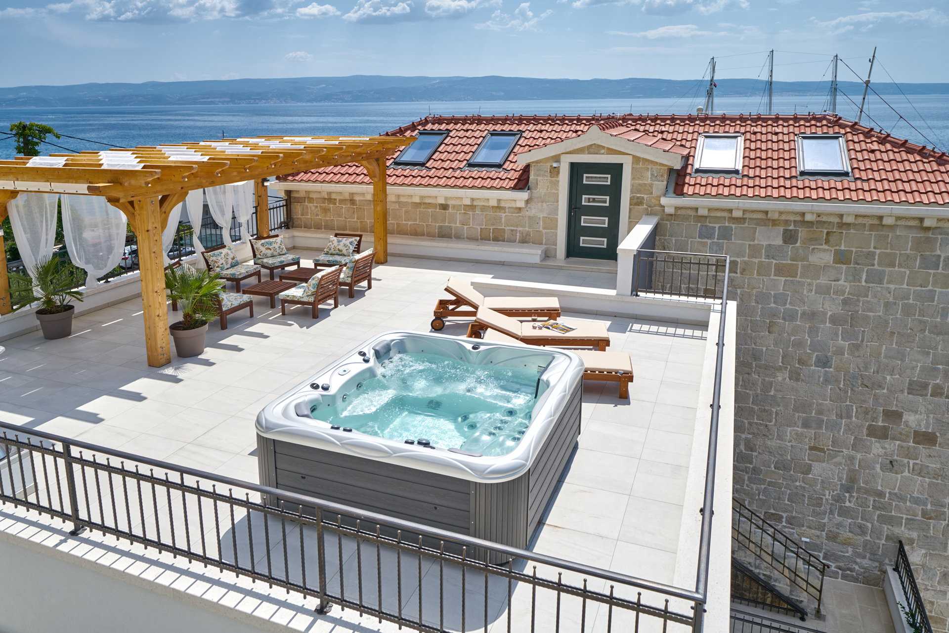 Luxury Villa Indigo with Pool