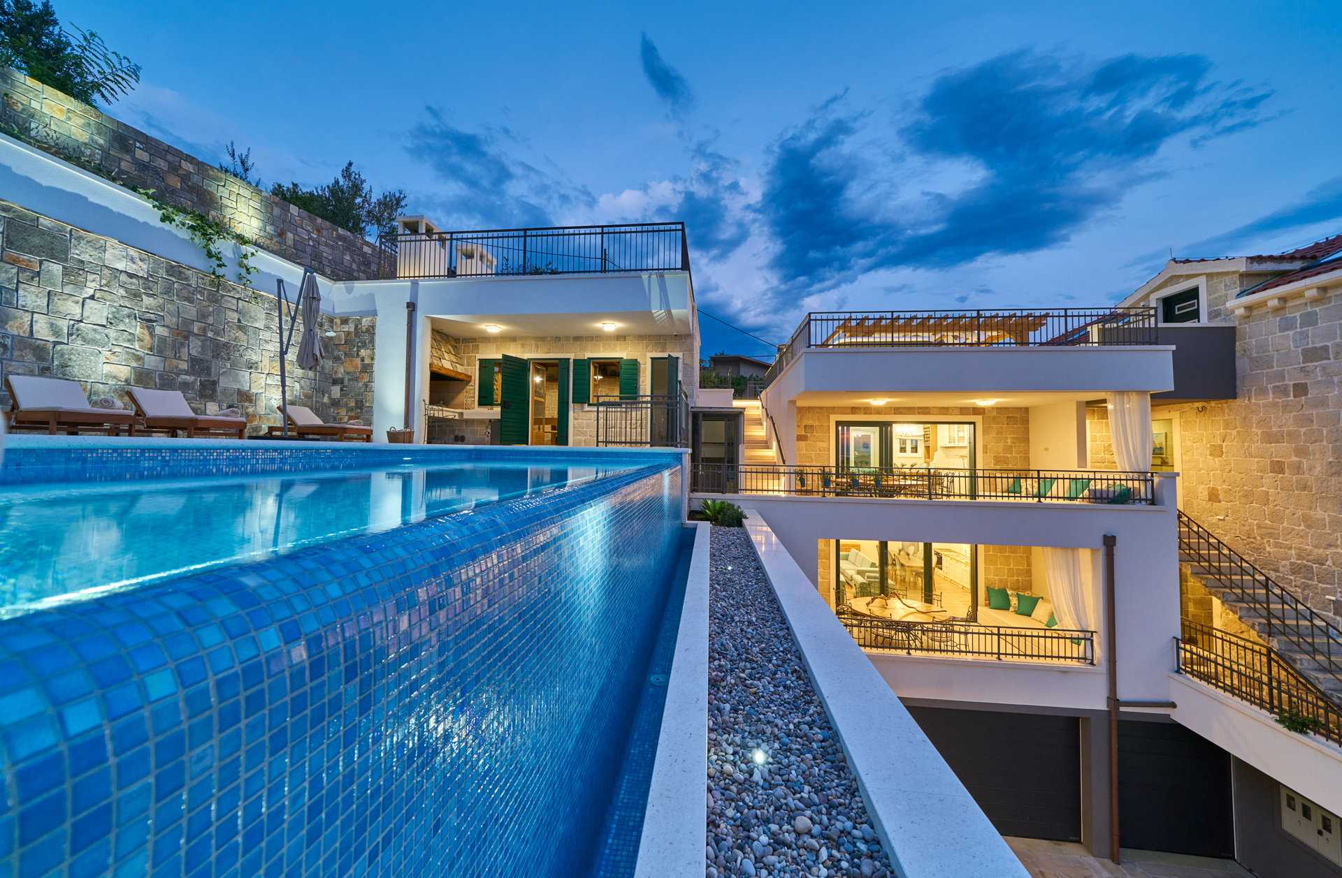 Luxury Villa Indigo with Pool