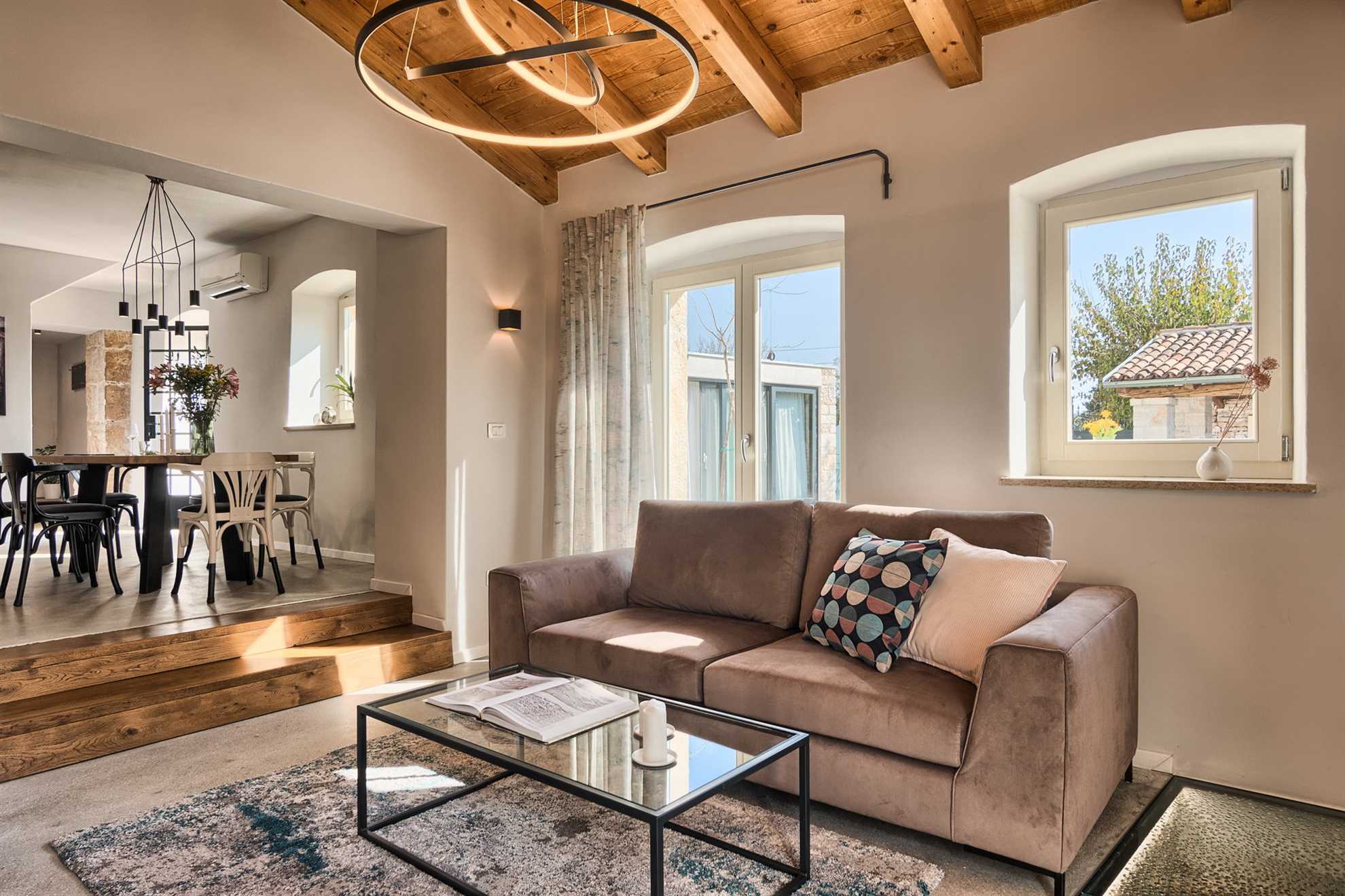 Villa Pietra mit Pool