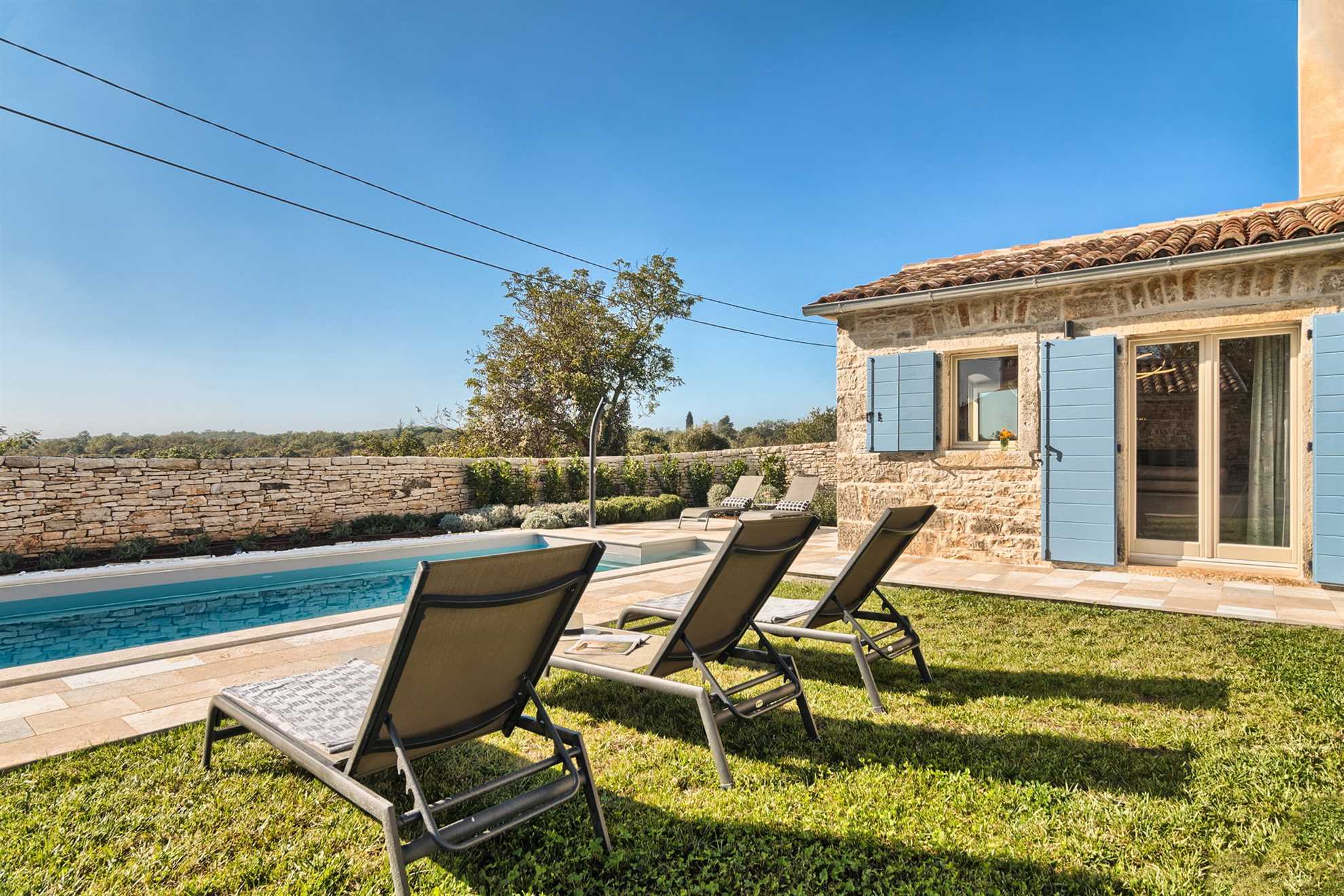 Villa Pietra mit Pool