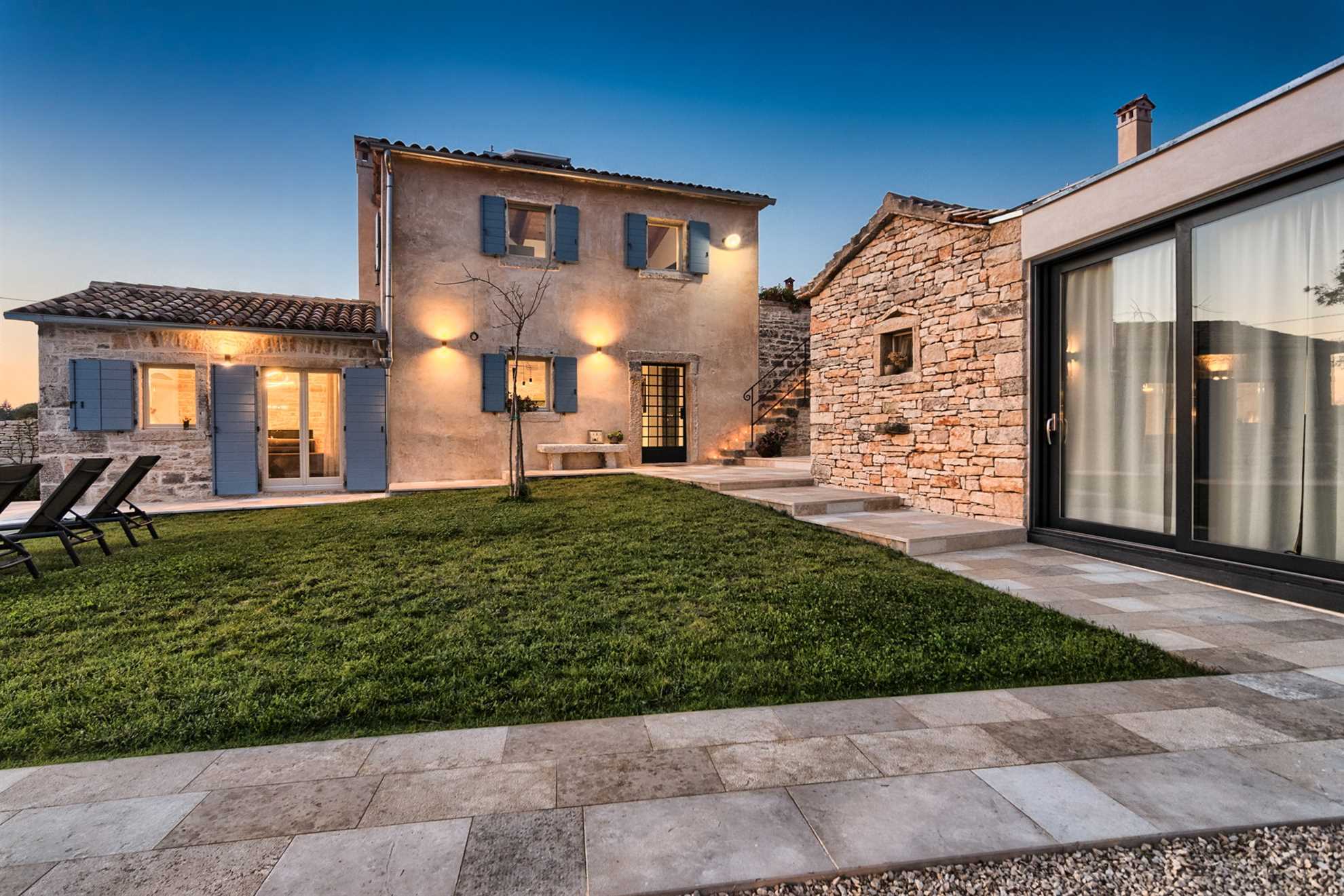 Villa Pietra mit Pool