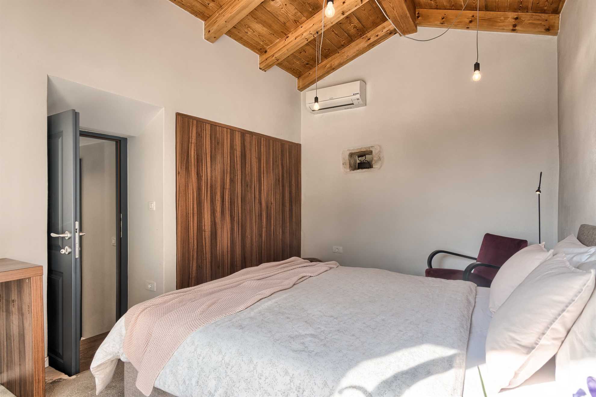 Villa Pietra mit Pool