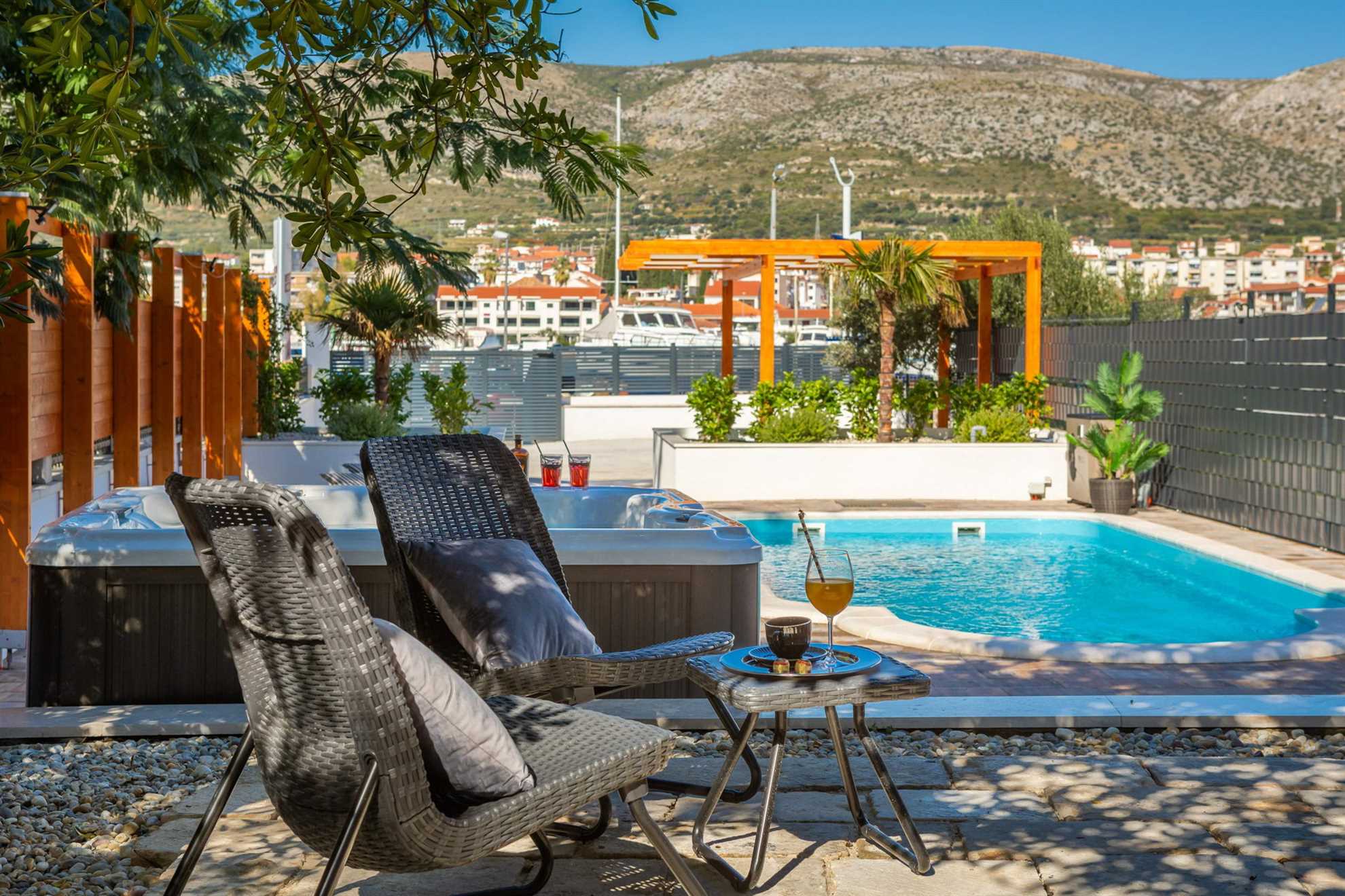 Luxury Villa Citadella with Pool