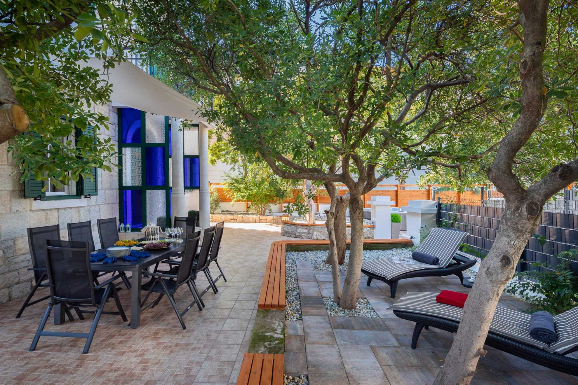 Luxury Villa Citadella with Pool